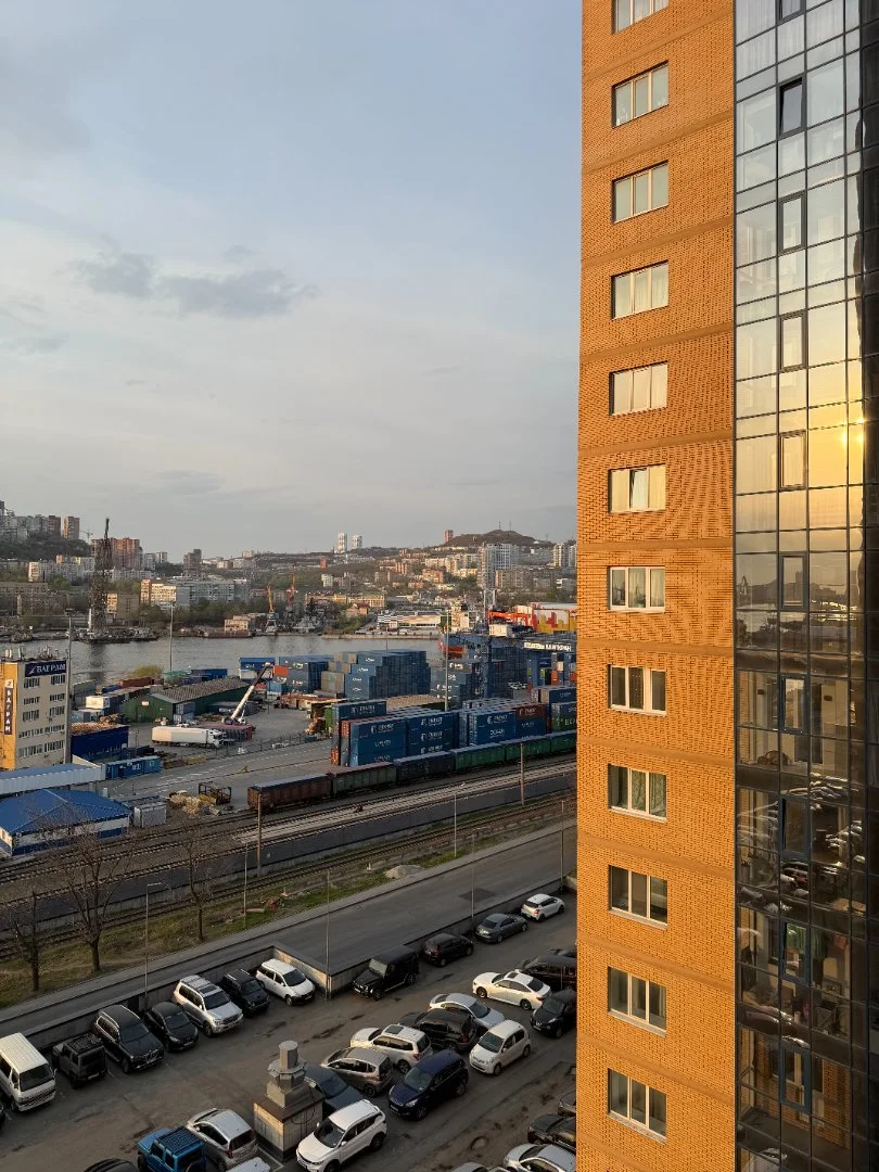 Квартира в районе Чуркин с видом на бухту "Золотой Рог", Владивосток - миниатюра 11