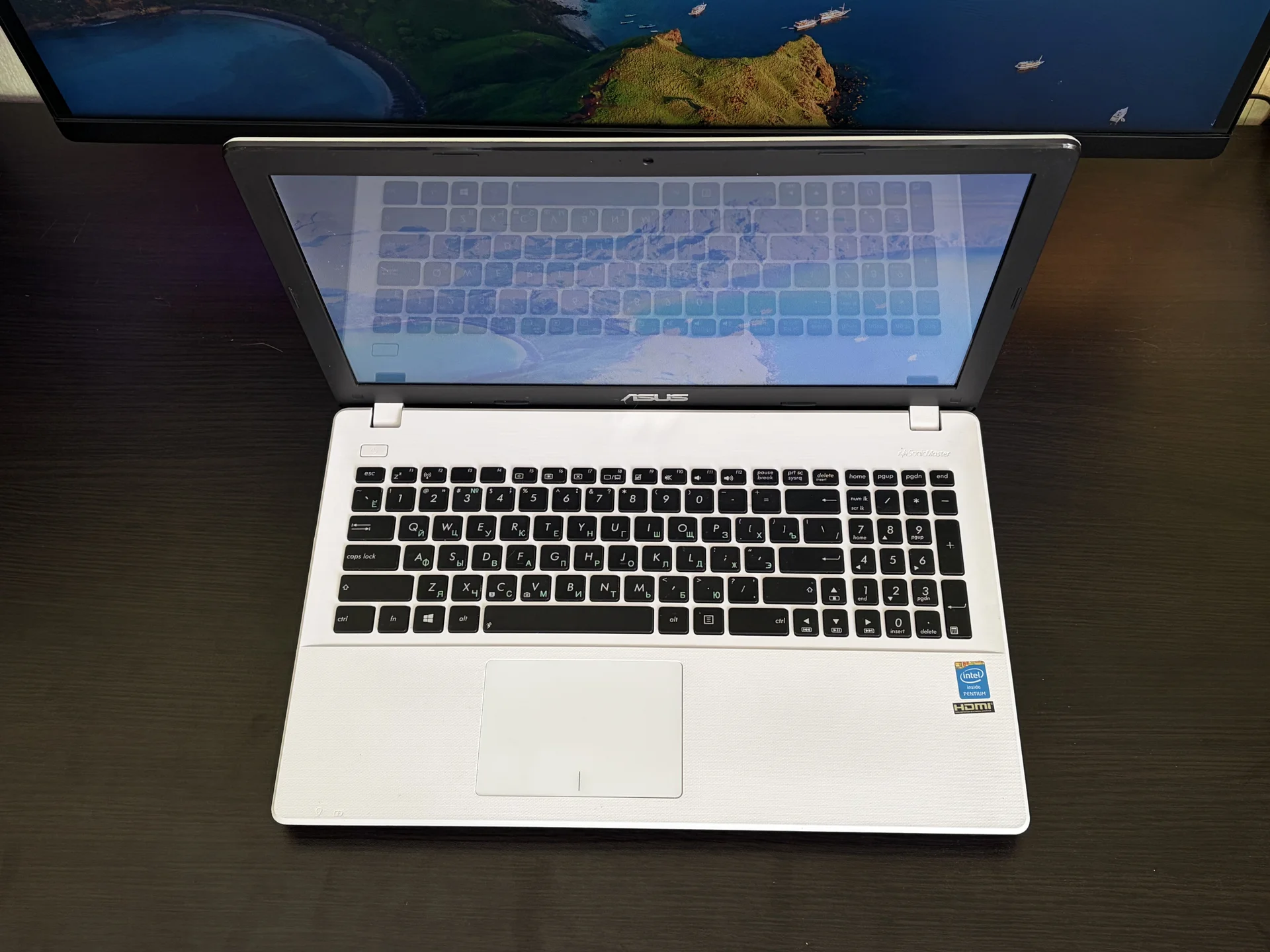 Ноутбук Asus для учебы - миниатюра 3