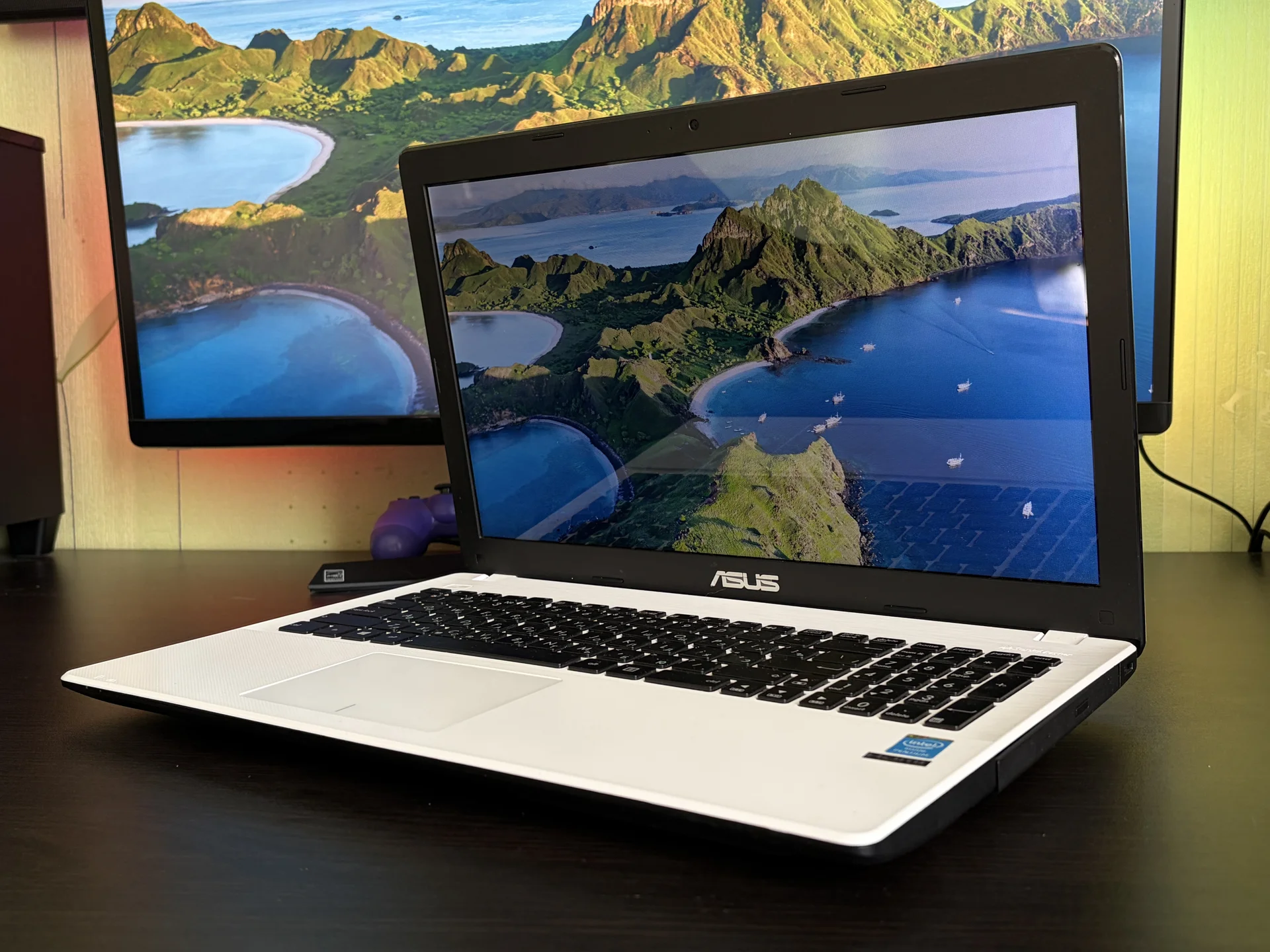 Ноутбук Asus для учебы - миниатюра 9