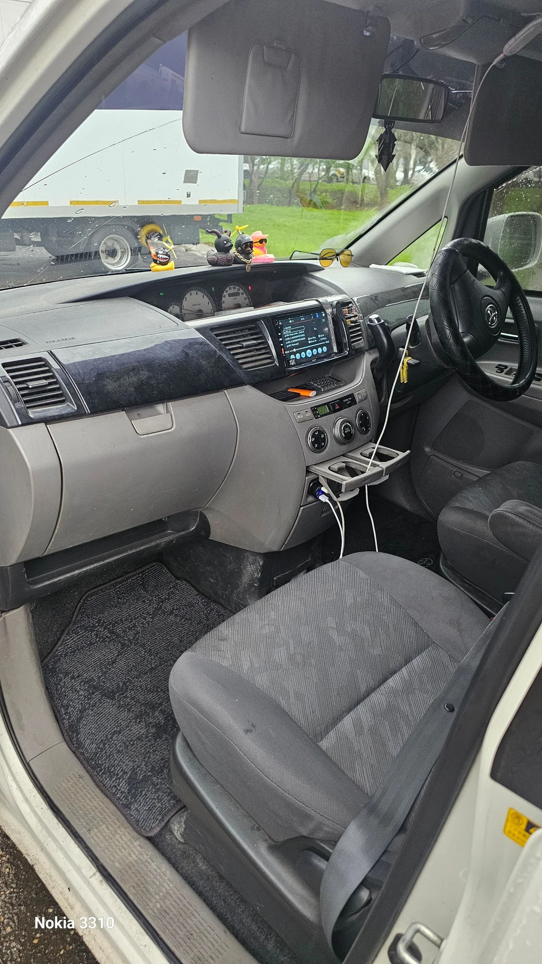 Toyota Noah 2002г - миниатюра 6