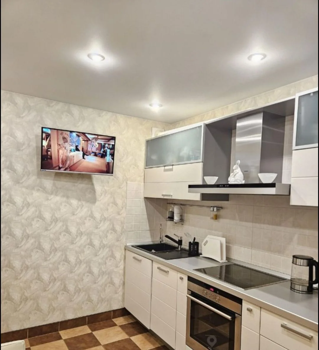 🏠 3-комнатная квартира 84 м² с евроремонтом - изображение 1