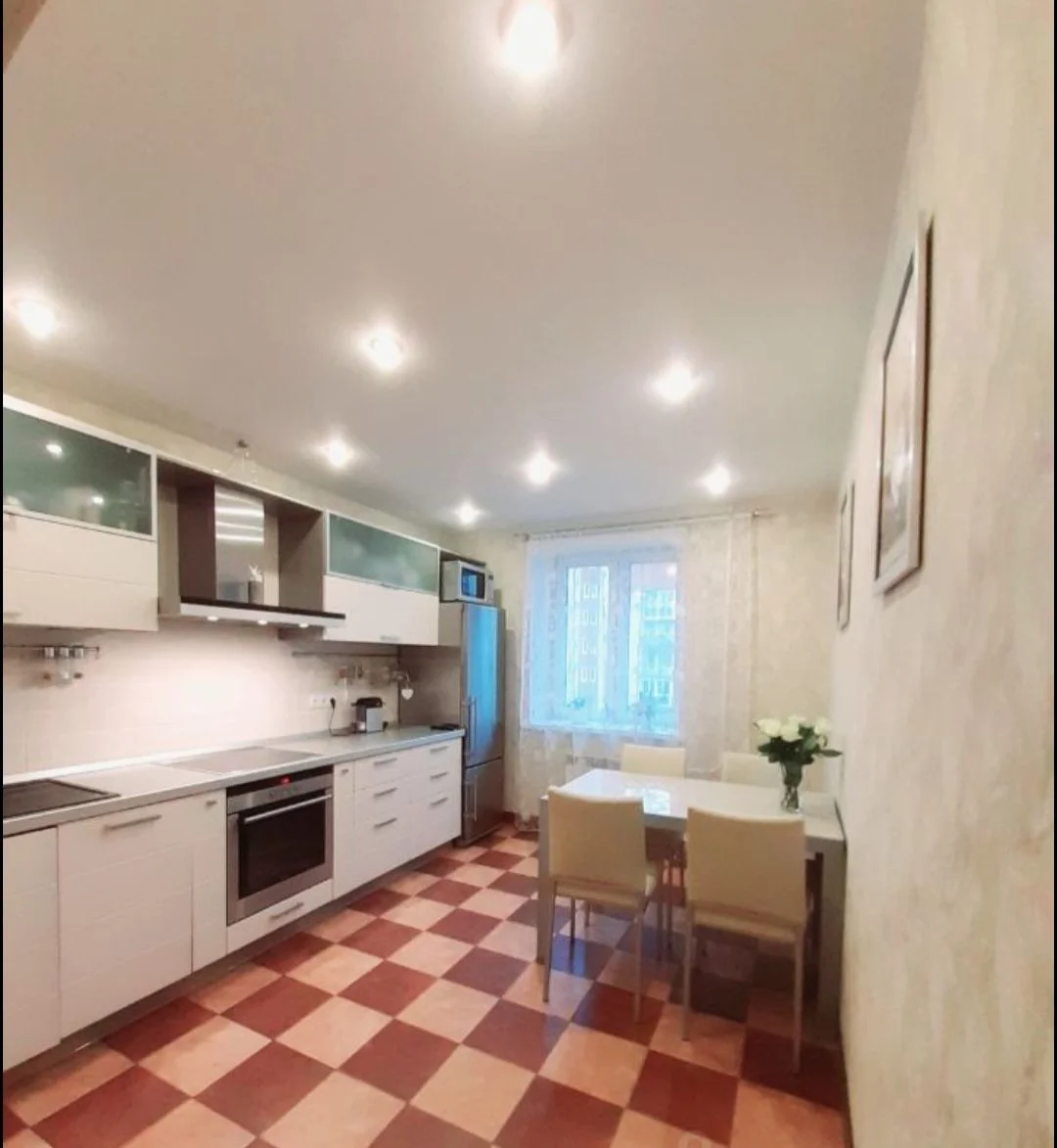 🏠 3-комнатная квартира 84 м² с евроремонтом - миниатюра 2