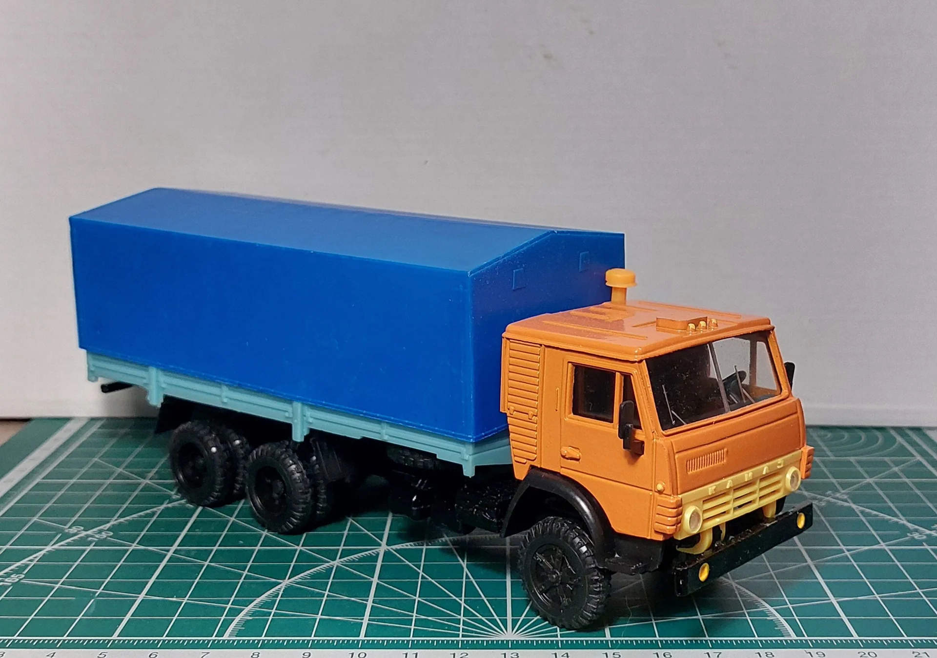 Модели авто 1/43 - миниатюра 6
