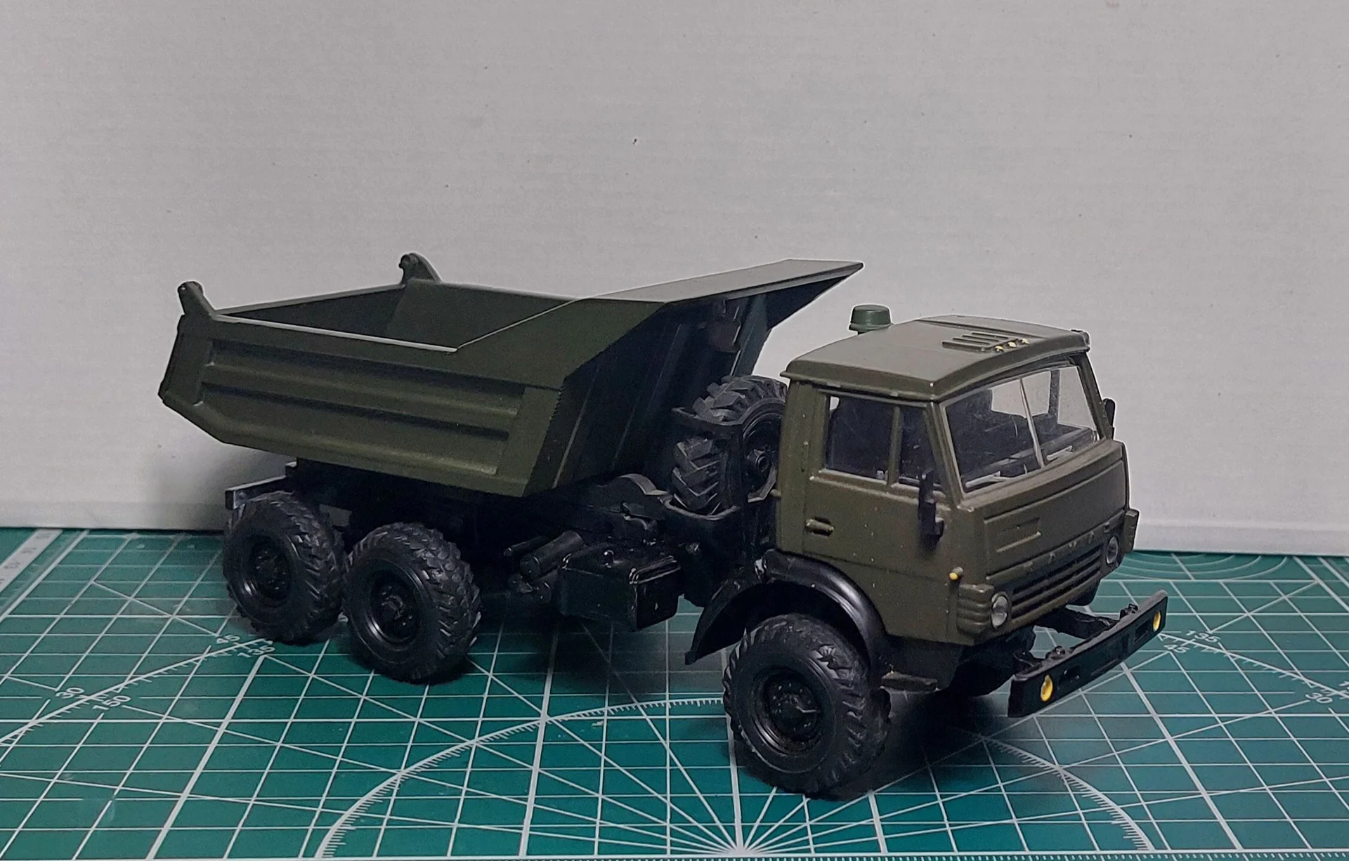 Модели авто 1/43 - миниатюра 14
