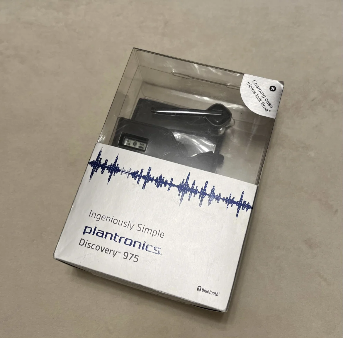 Беспроводные наушники Plantronics Discovery 975 - изображение 1