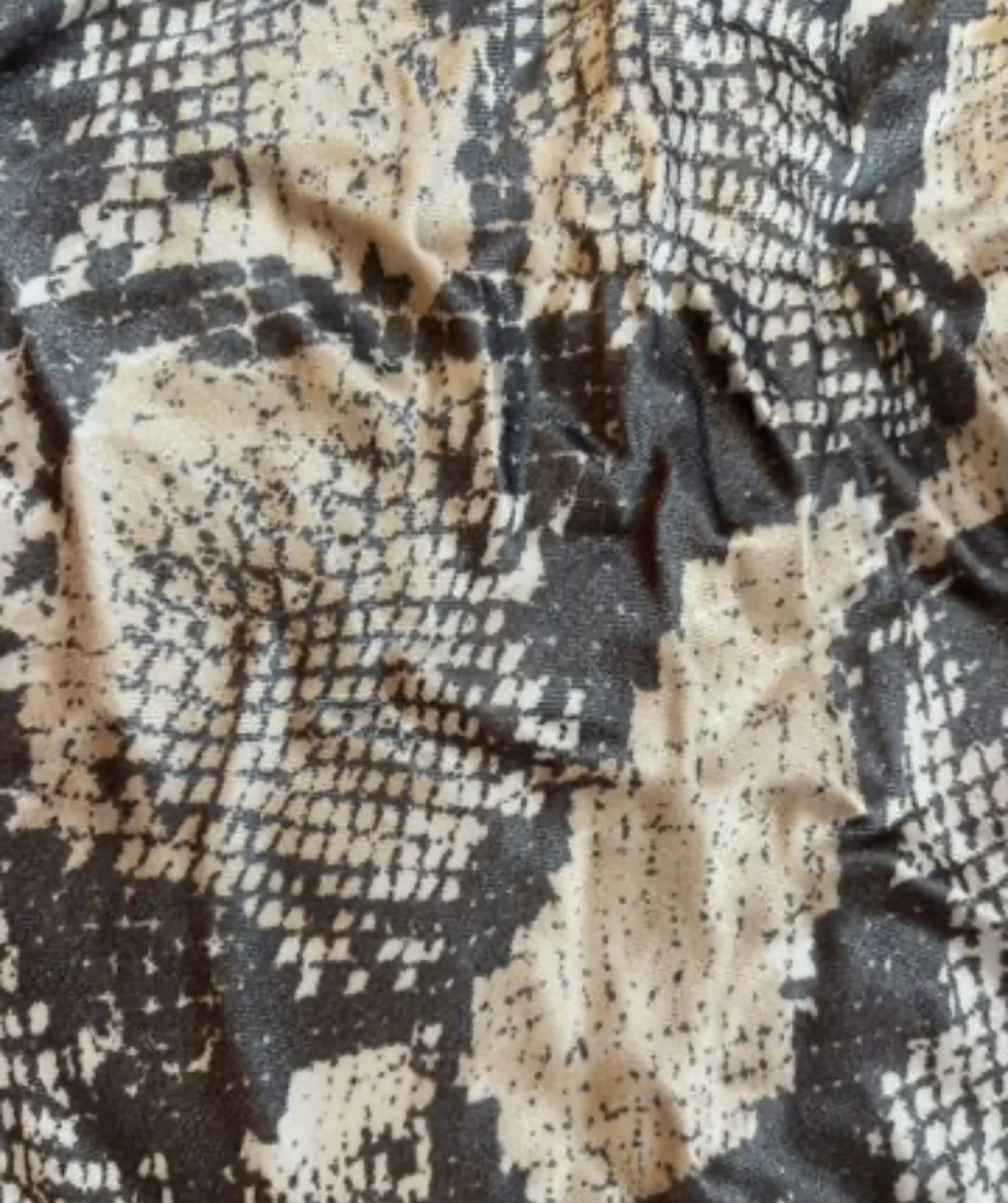 Сатиновая мини-юбка H&M змеиный принт - миниатюра 4