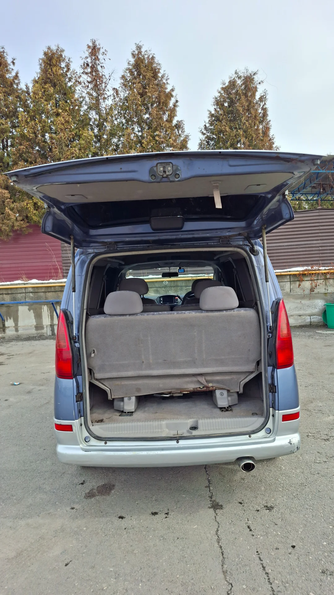 Nissan serena s24 - миниатюра 2