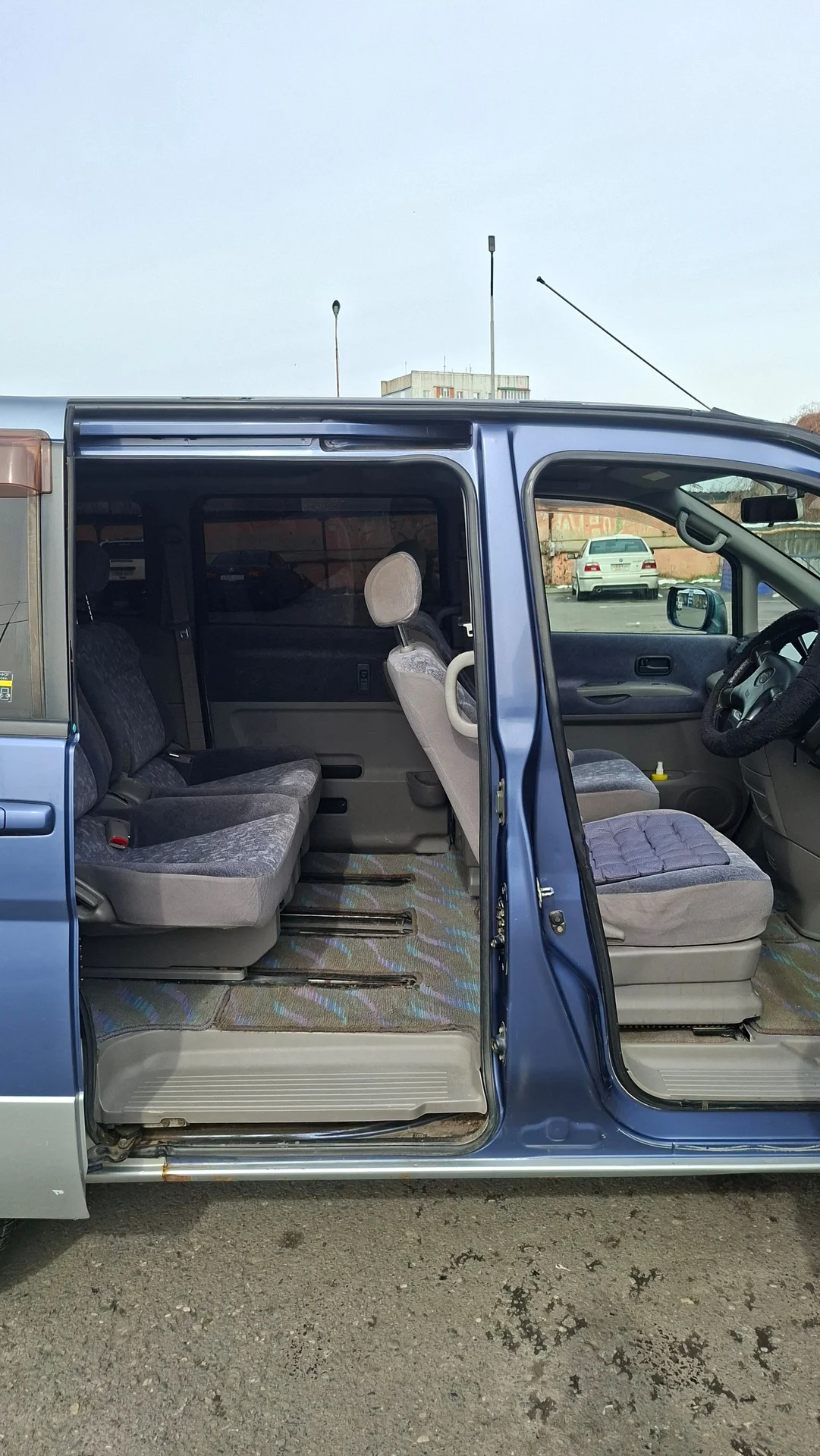 Nissan serena s24 - миниатюра 6