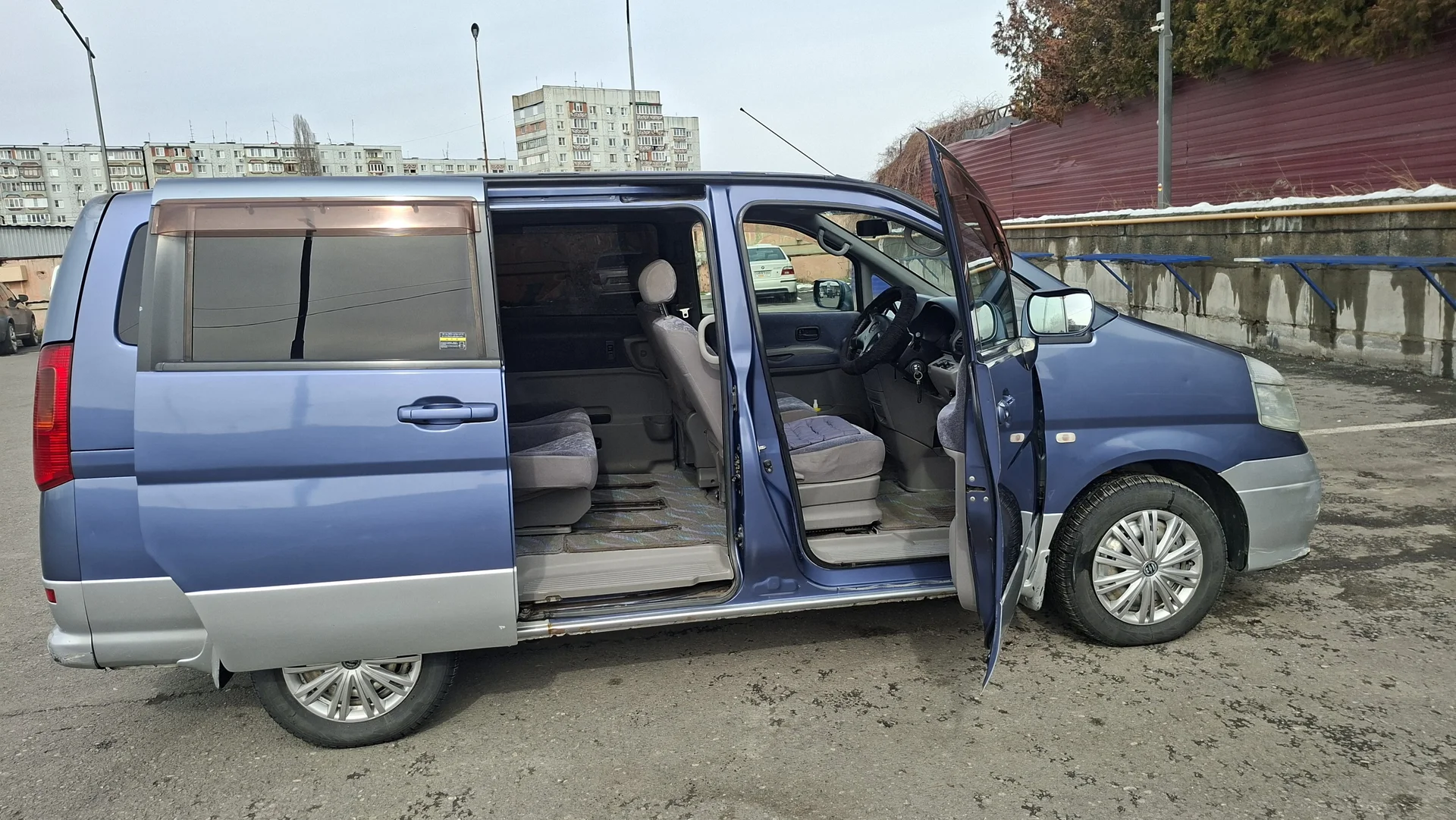 Nissan serena s24 - миниатюра 12