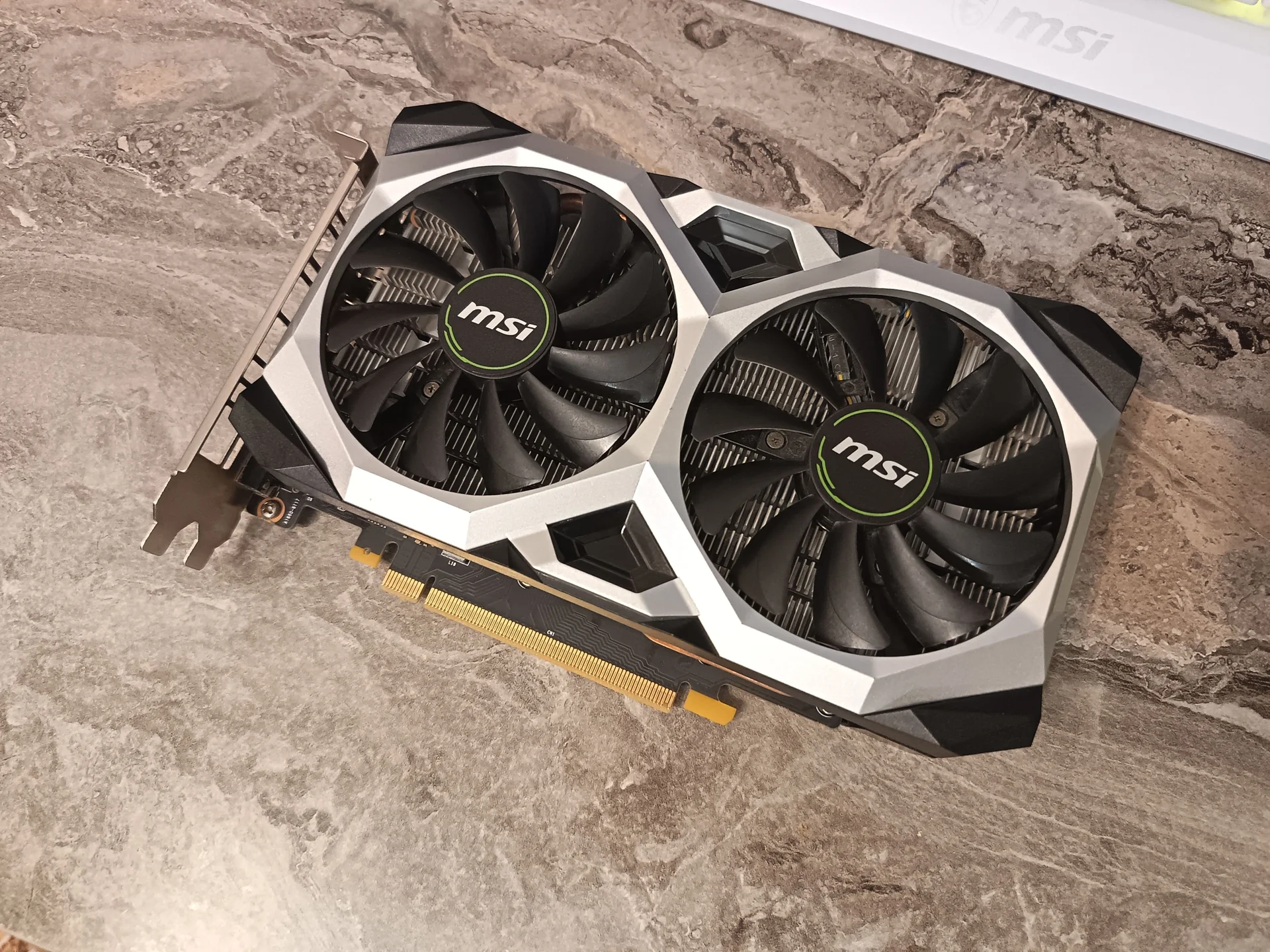 Видеокарта MSI GTX 1660 Super 6Gb - изображение 1