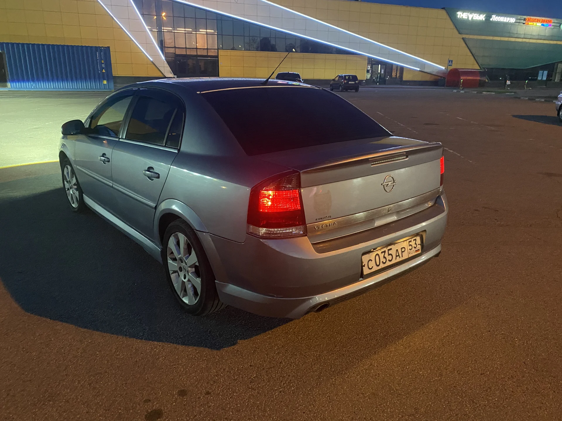 Opel Vektra - миниатюра 7