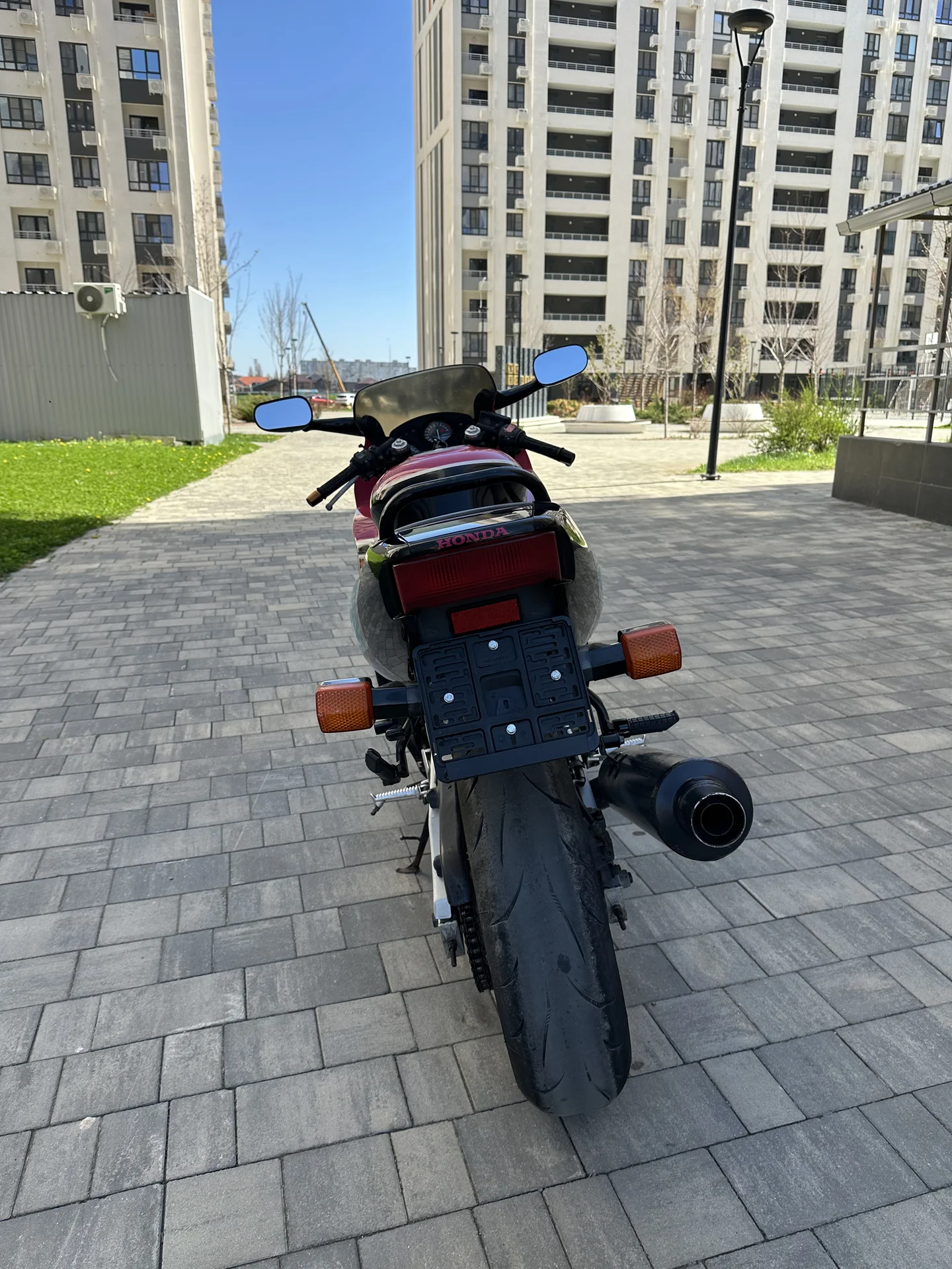 Honda CBR 600 F2 - миниатюра 10