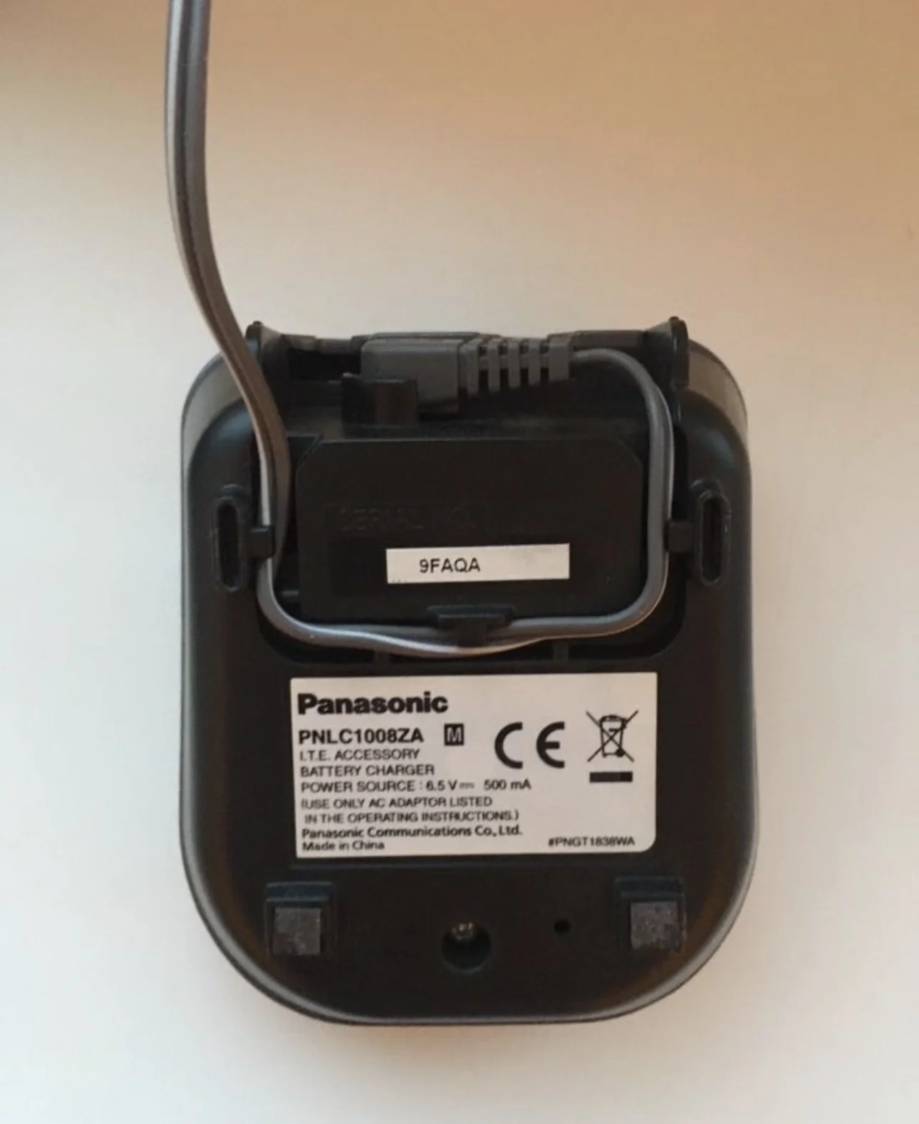 Домашний телефон и база для зарядки Panasonic Dect - миниатюра 8