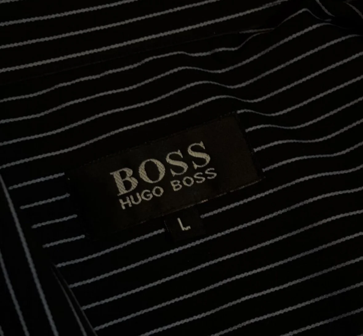 винтажная рубашка hugo boss - миниатюра 2
