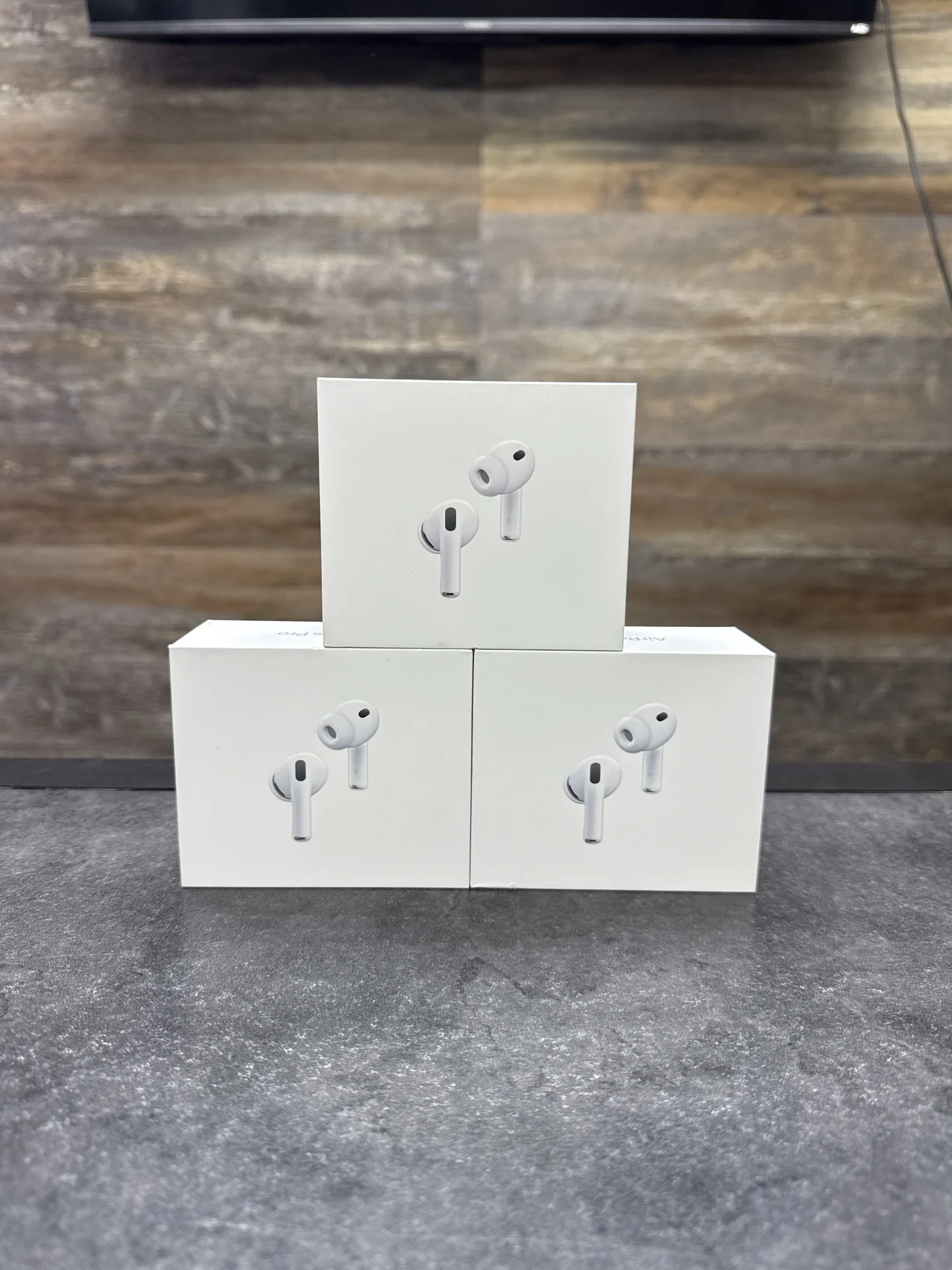 AirPods Pro 3 - изображение 1