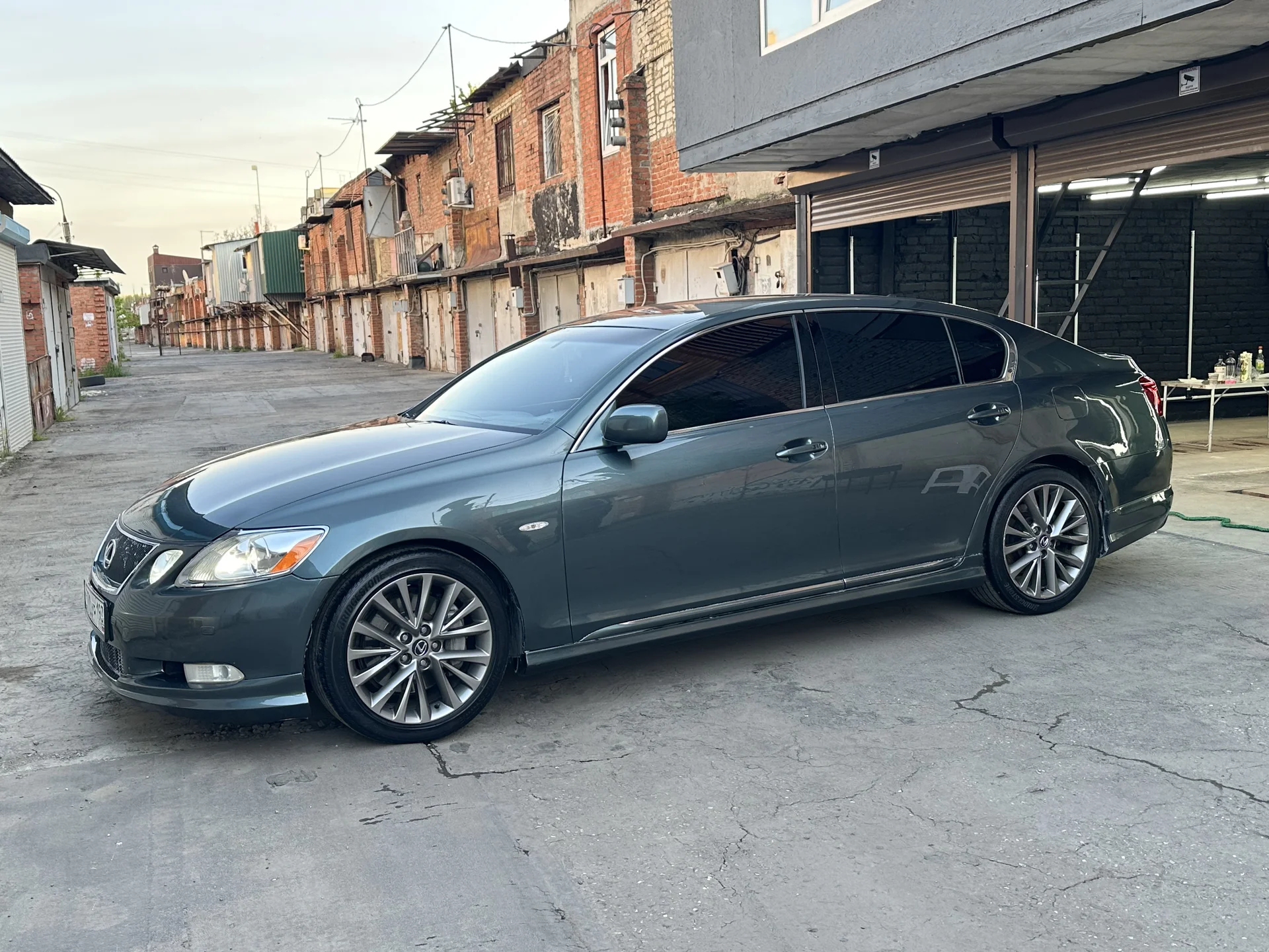Lexus gs 300 - миниатюра 2