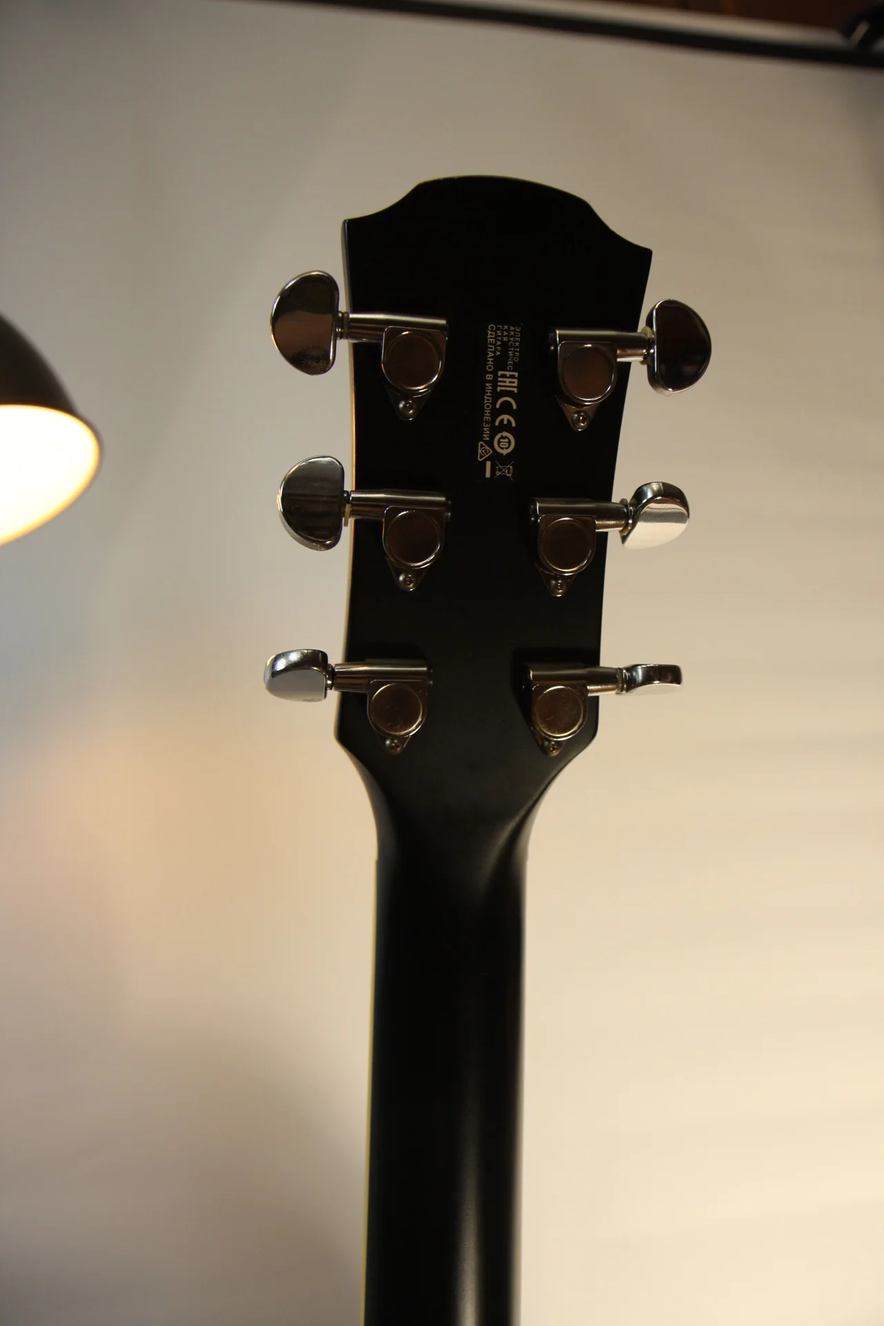 Yamaha APX600 OBB / Электроакустическая гитара - миниатюра 4
