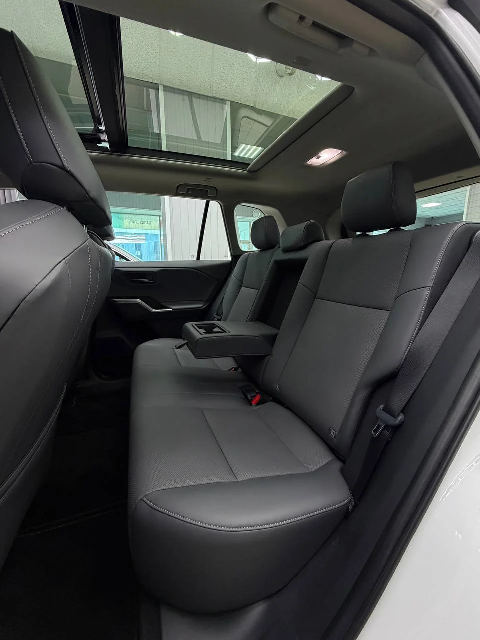 Toyota Rav 4 2.0 CVT 2025 год - миниатюра 18