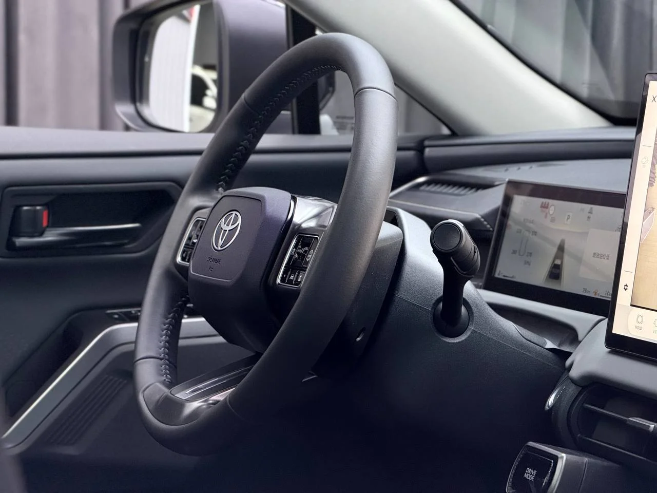 Toyota Rav 4 2.0 CVT 2025 год - миниатюра 20