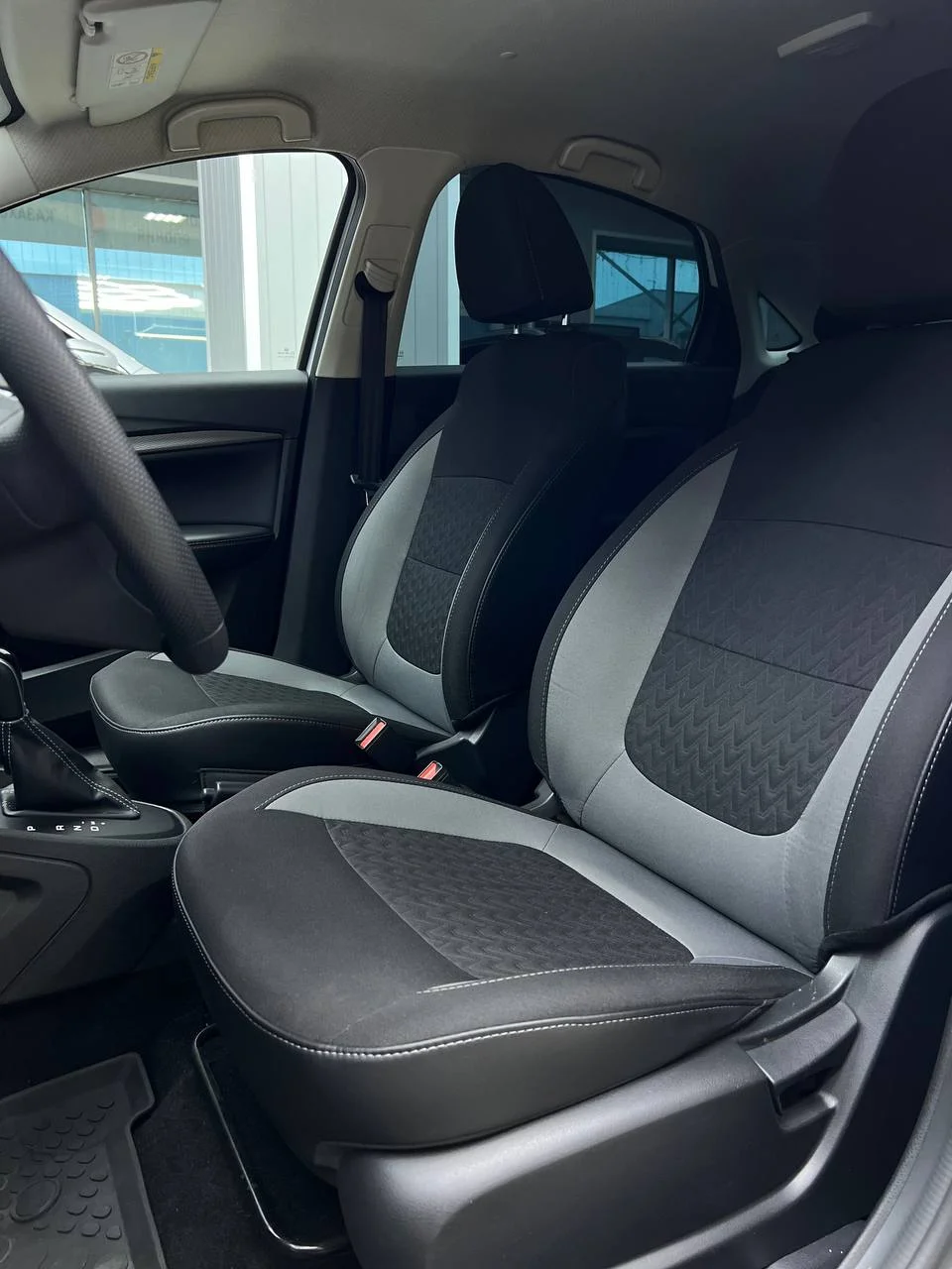 Lada Vesta 1.8 CVT 2024 год - миниатюра 8