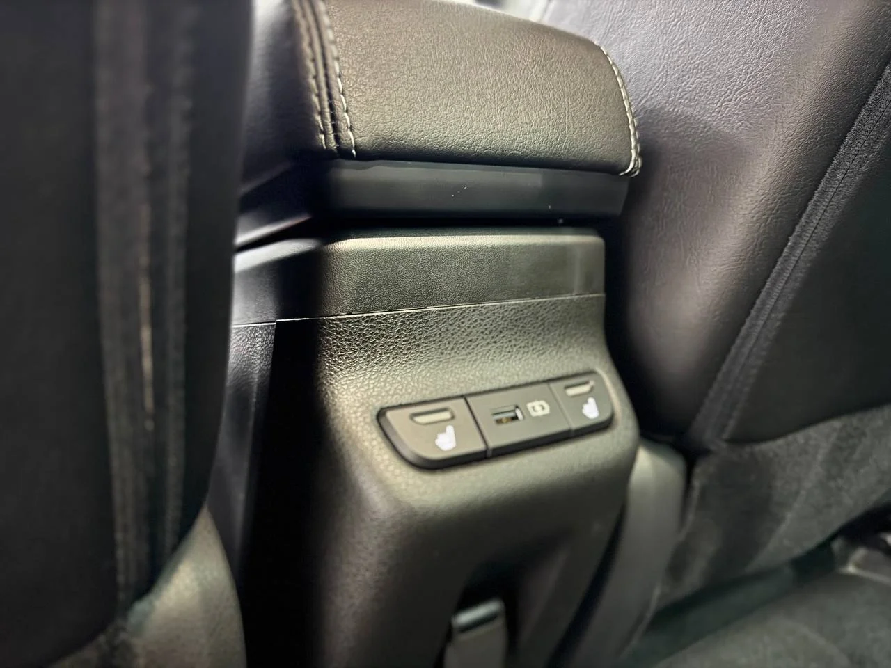 Lada Aura 1.6 CVT 2025 год - миниатюра 13