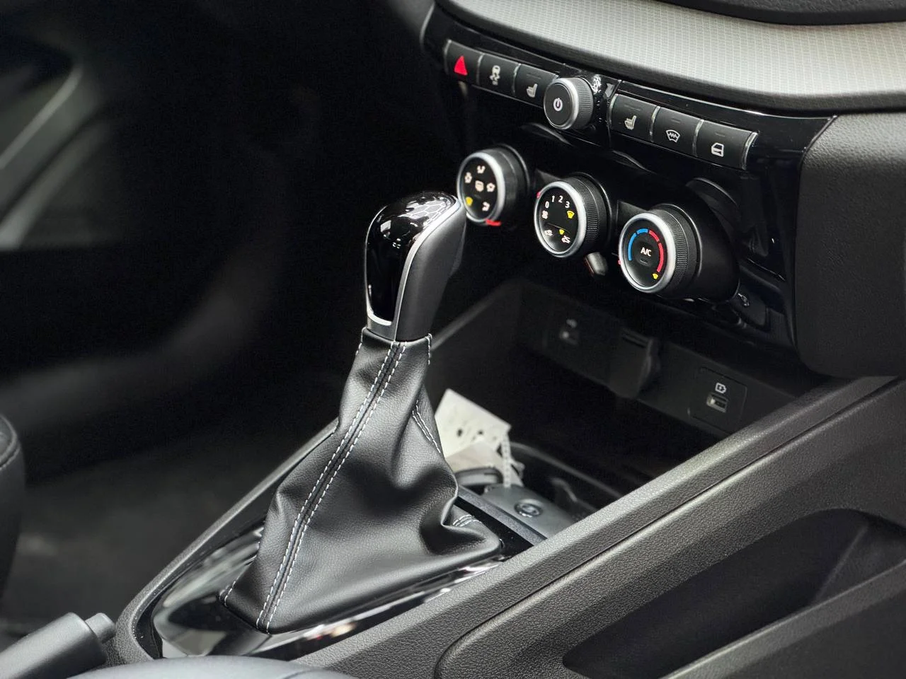 Lada Aura 1.6 CVT 2025 год - миниатюра 14