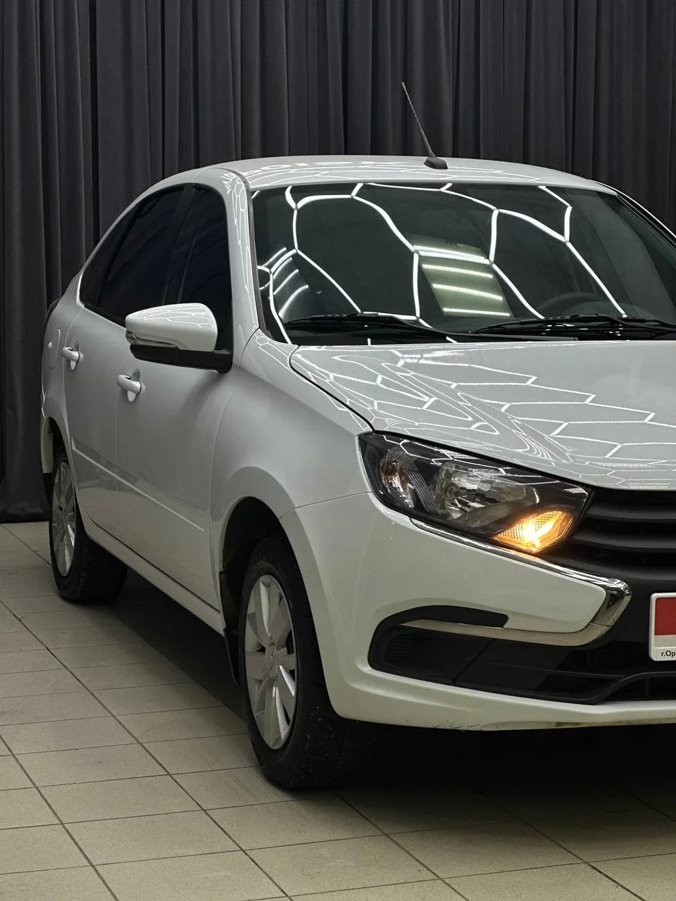 Lada Granta 8 кл МТ 2023 год - миниатюра 5