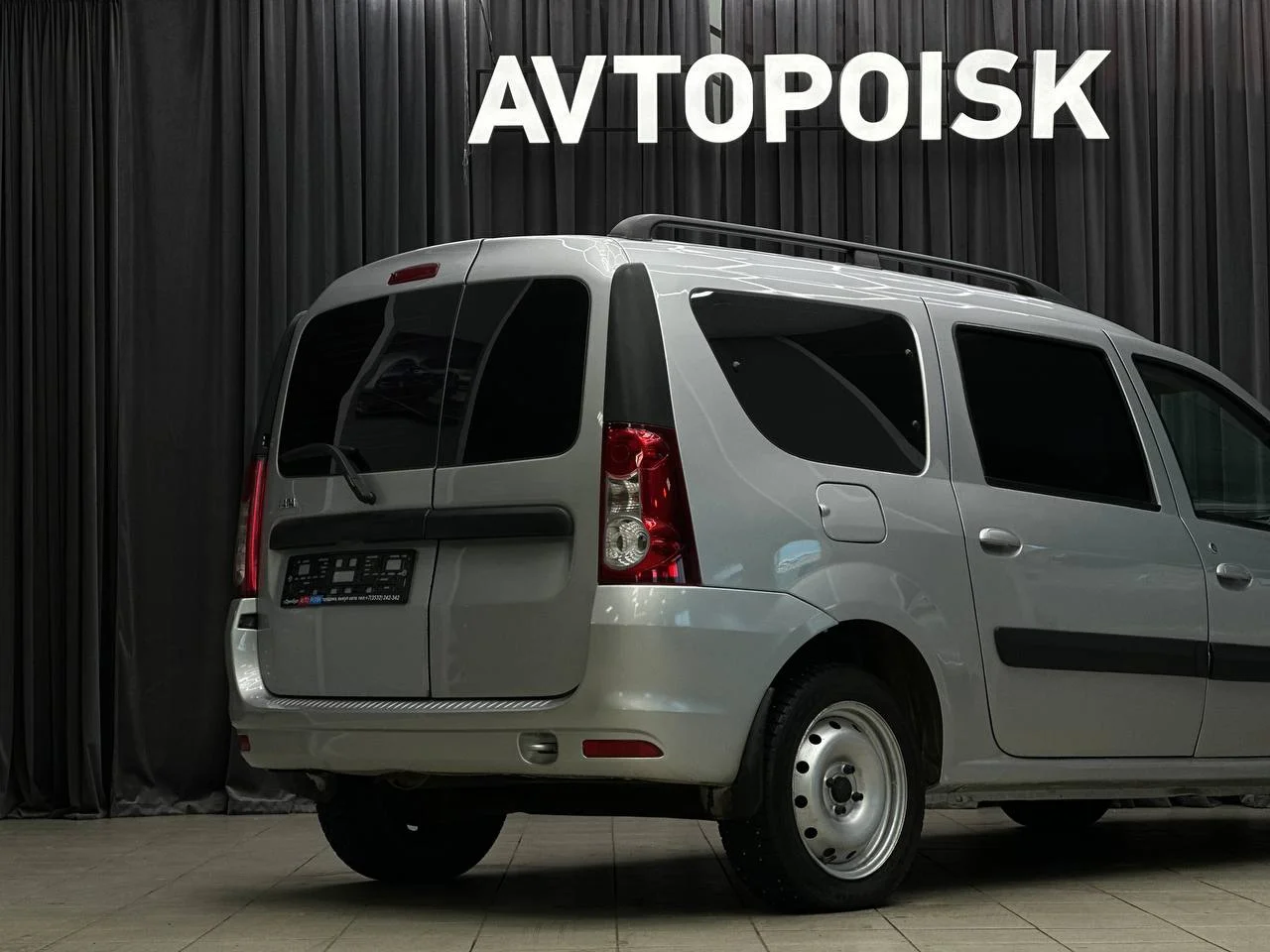 Lada Largus 1.6 МТ 2012 год - миниатюра 8