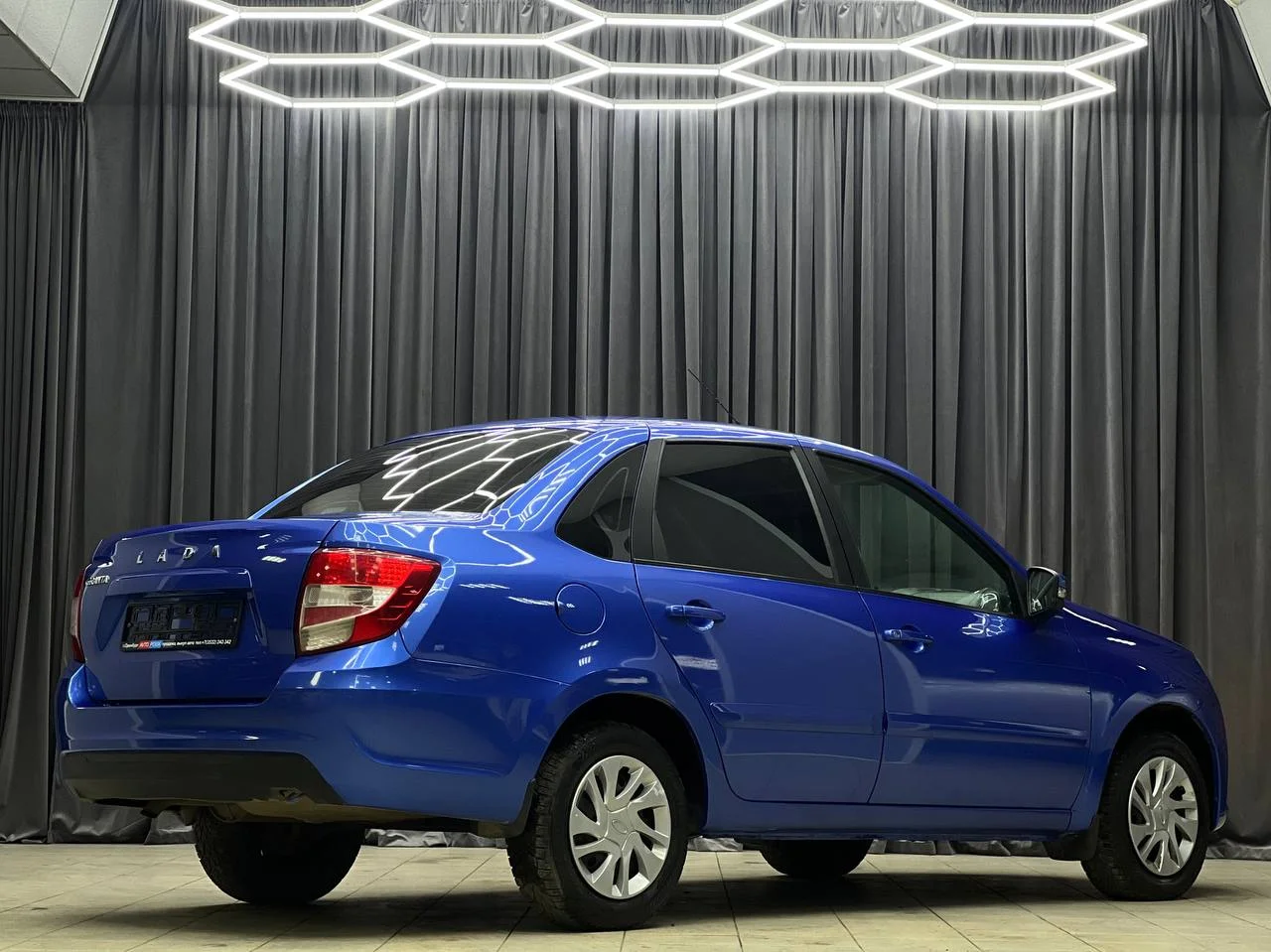 LADA GRANTA 8-КЛ. МТ 2020 год - миниатюра 4
