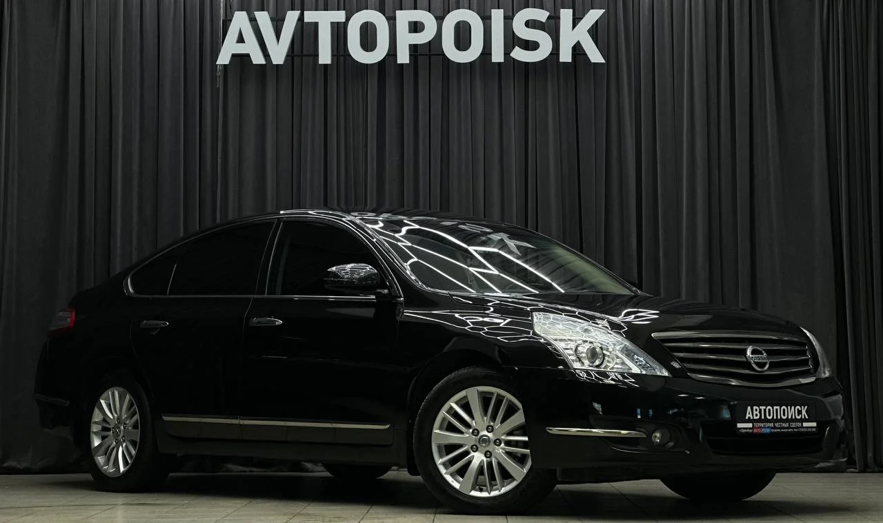 Nissan Teana 2.5 АТ 2011 год - миниатюра 3