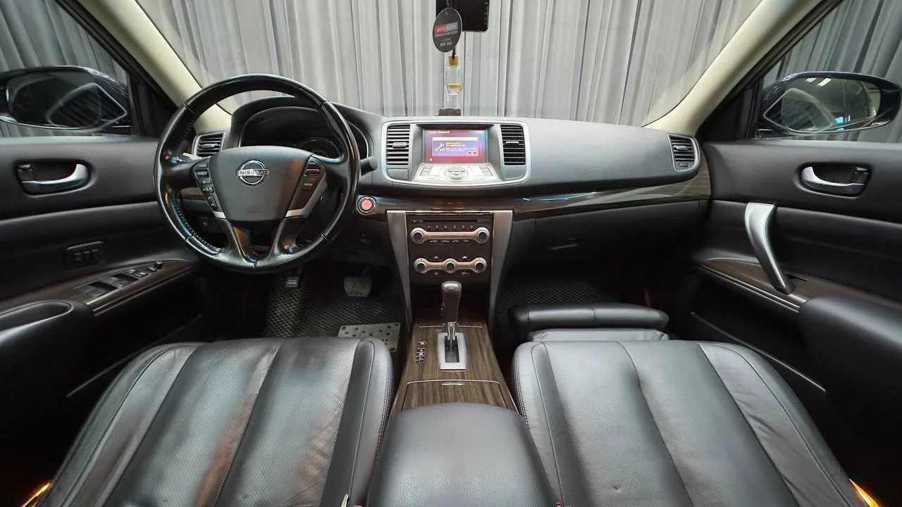 Nissan Teana 2.5 АТ 2011 год - миниатюра 14