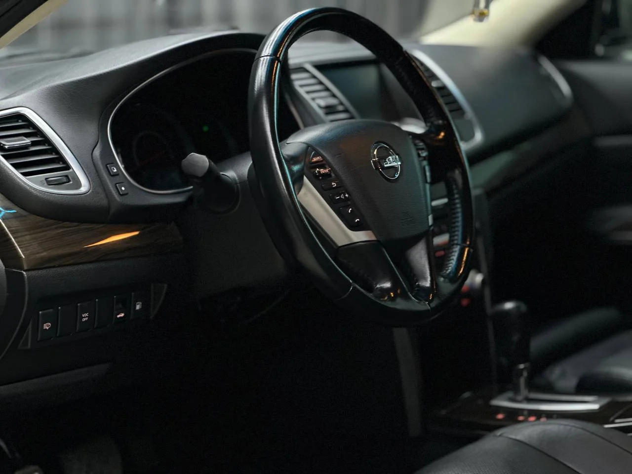 Nissan Teana 2.5 АТ 2011 год - миниатюра 16