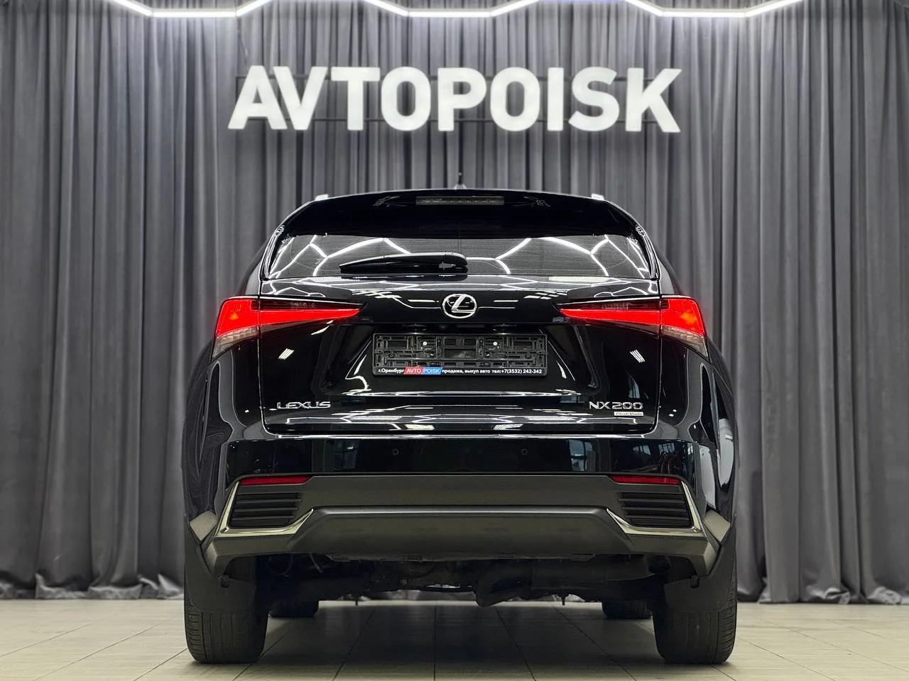 Lexus NX200 2.0 2019 год - миниатюра 5