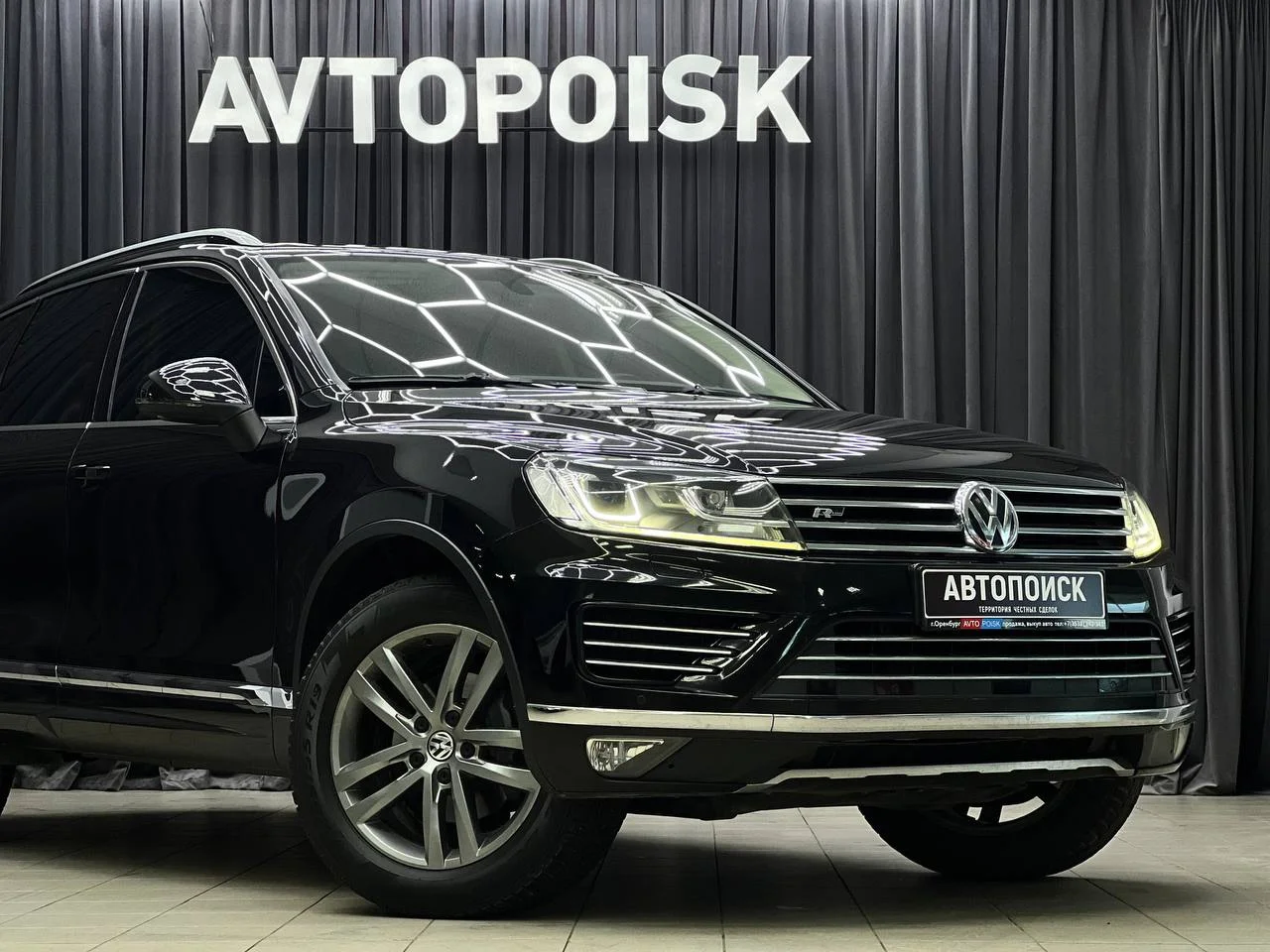 Volkswagen Touareg 3.0 АТ 2017 год - миниатюра 5