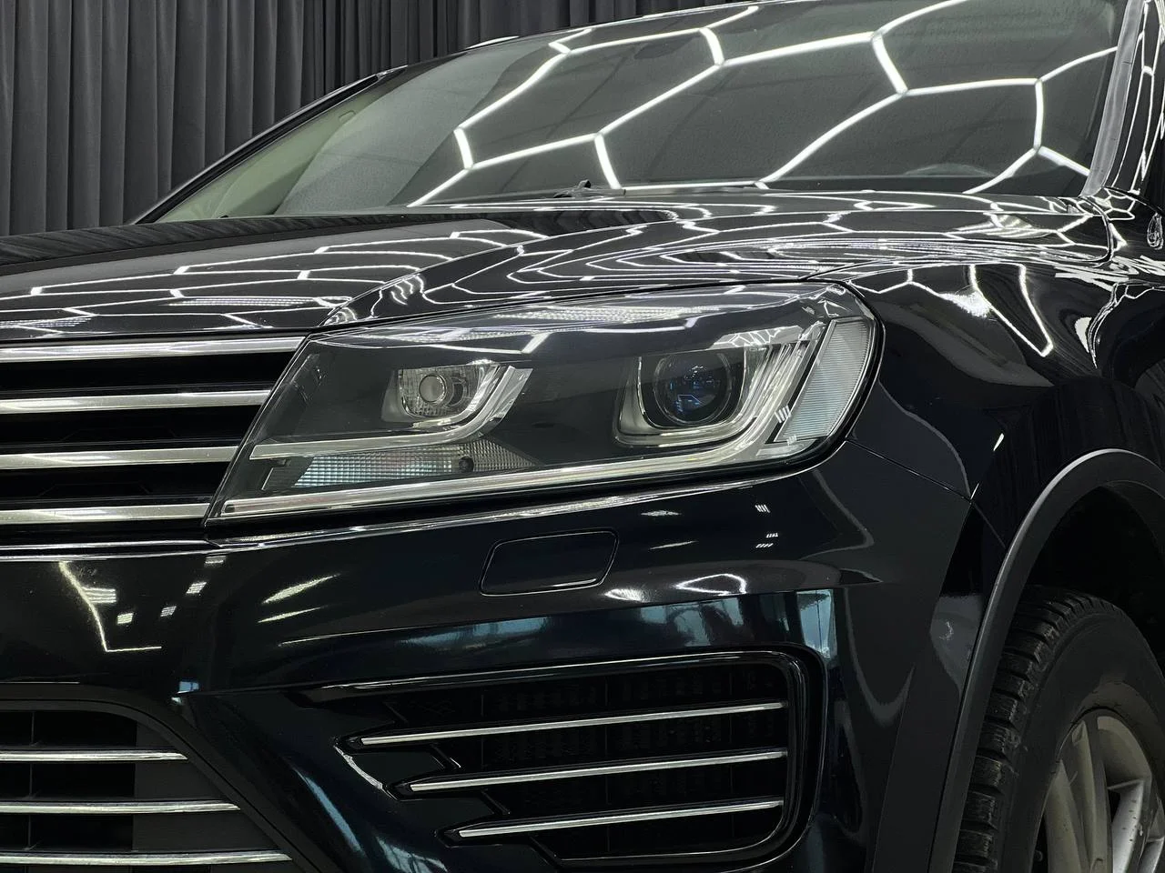 Volkswagen Touareg 3.0 АТ 2017 год - миниатюра 8