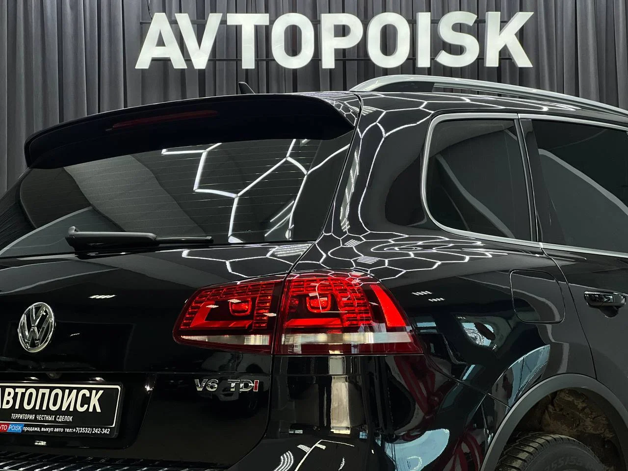 Volkswagen Touareg 3.0 АТ 2017 год - миниатюра 14