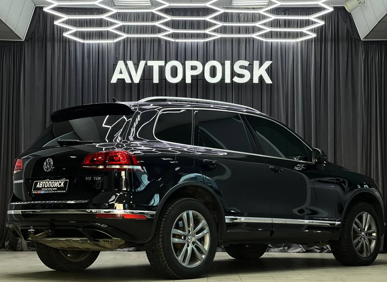 Volkswagen Touareg 3.0 АТ 2017 год - миниатюра 16