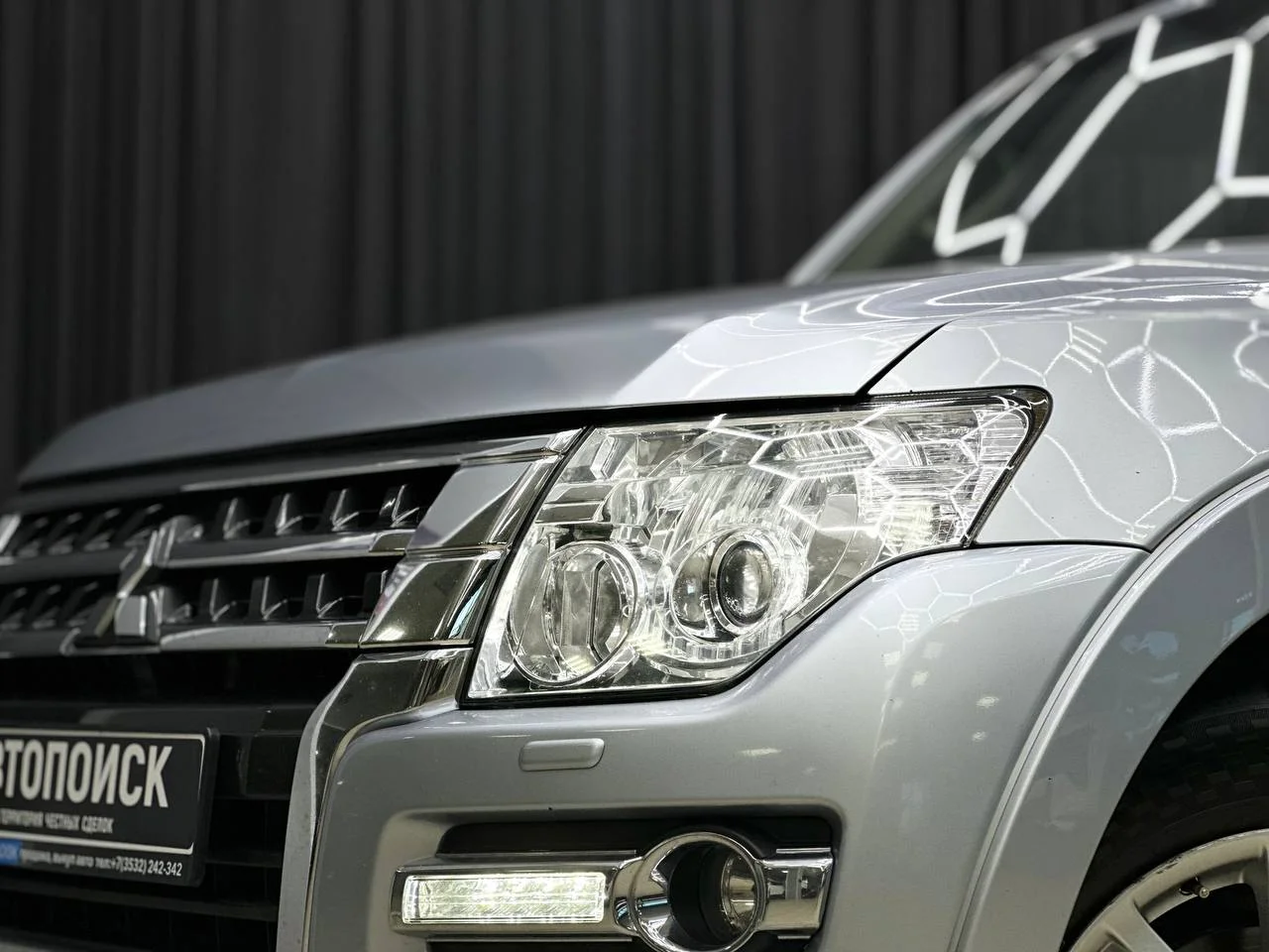 Mitsubishi Pajero 3.2 АТ 2014 год - миниатюра 6