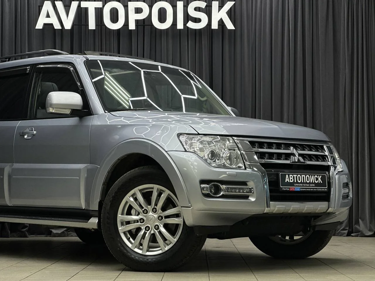 Mitsubishi Pajero 3.2 АТ 2014 год - миниатюра 9