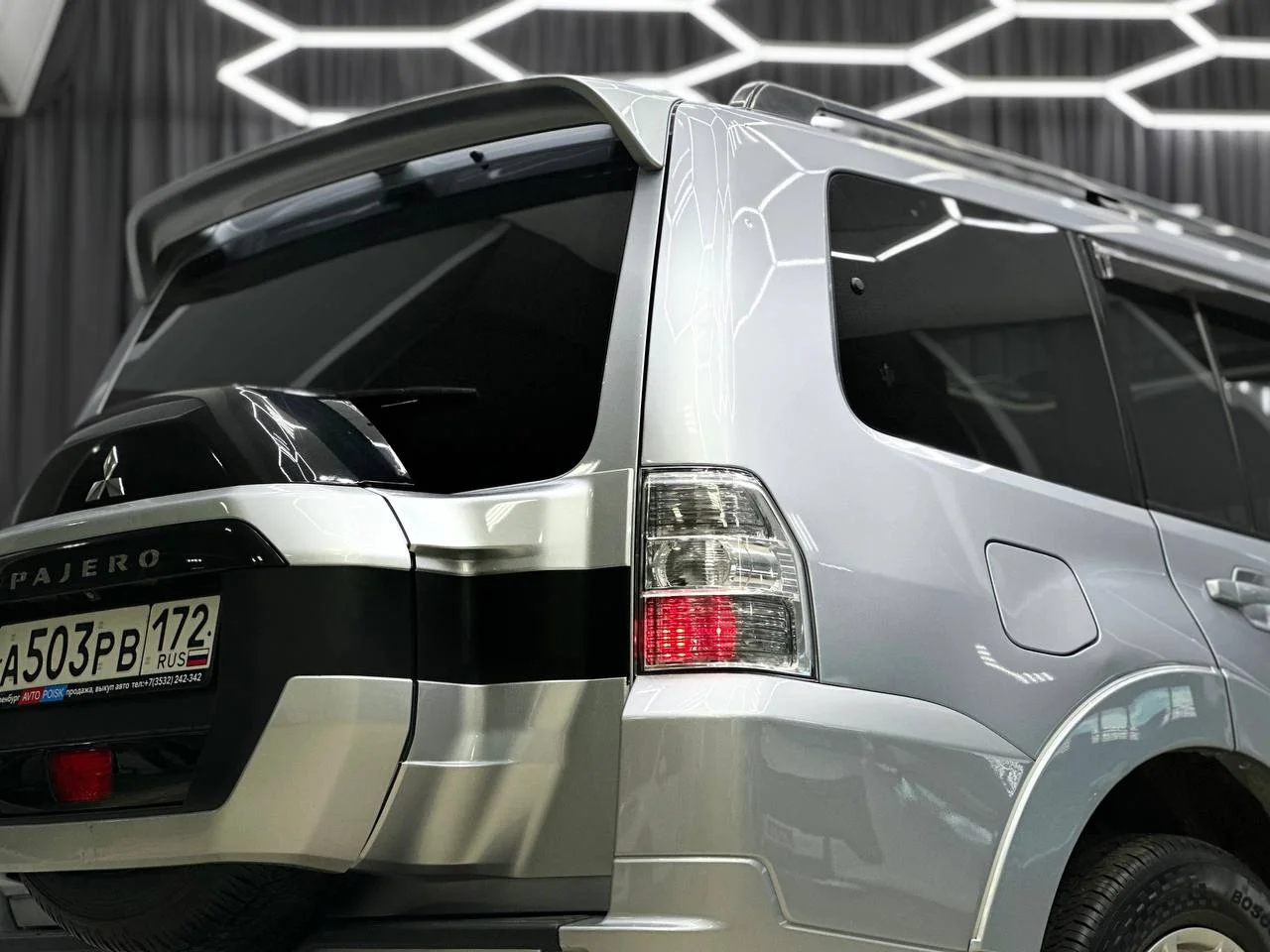Mitsubishi Pajero 3.2 АТ 2014 год - миниатюра 12