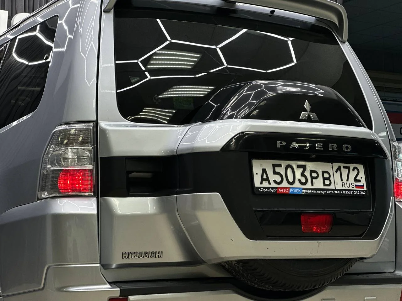 Mitsubishi Pajero 3.2 АТ 2014 год - миниатюра 17