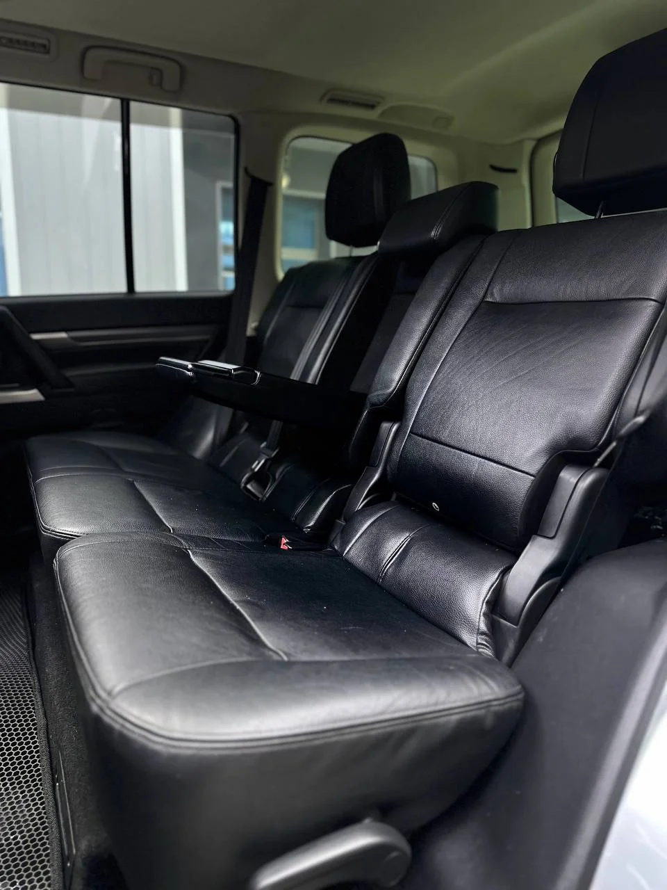 Mitsubishi Pajero 3.2 АТ 2014 год - миниатюра 26