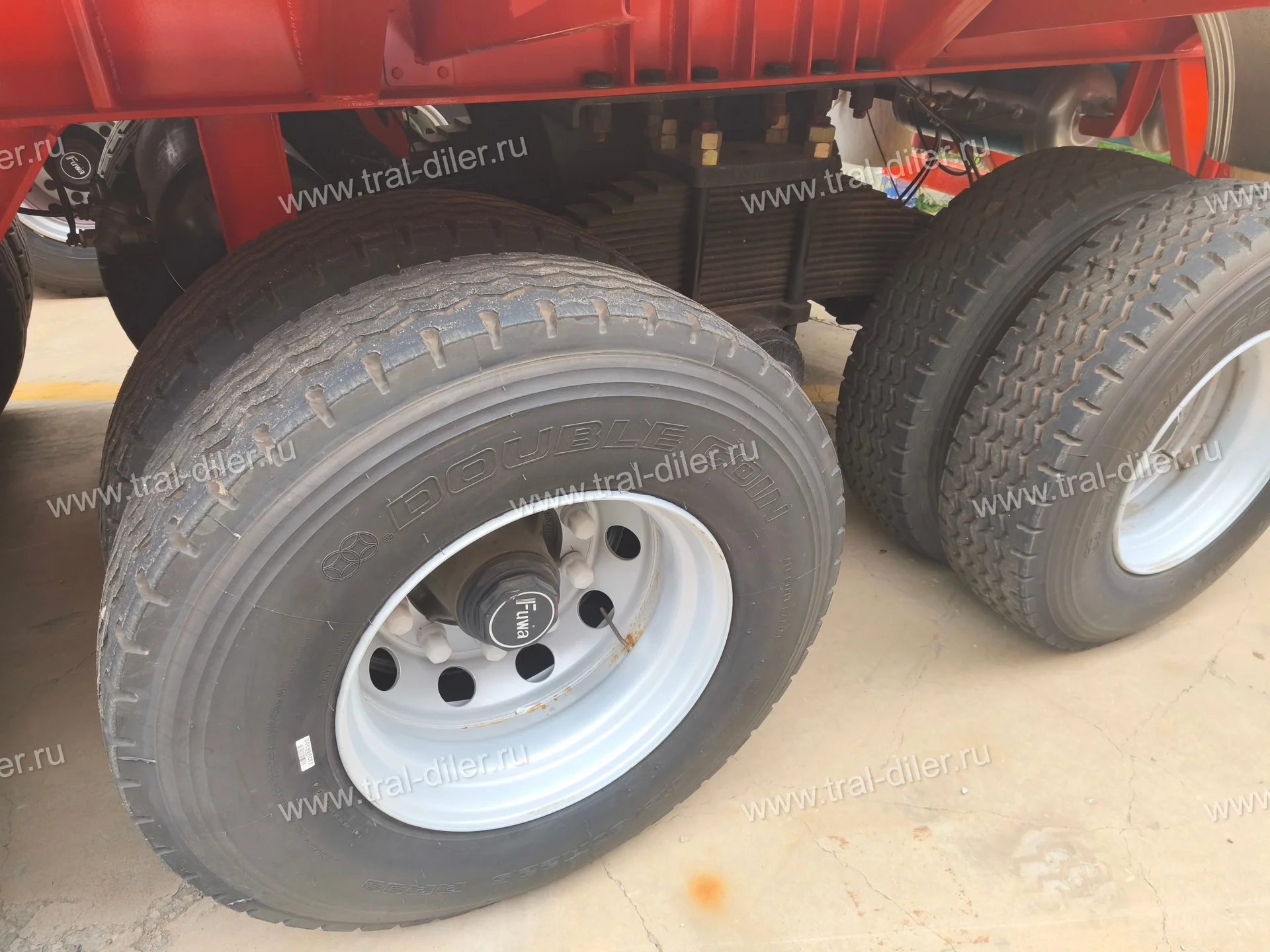 В наличии! Полуприцеп-автоцистерна SHENGRUN SKW9402GYY - миниатюра 8