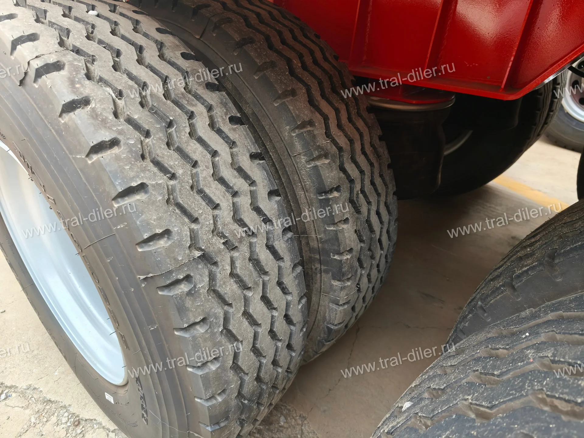 В наличии! Полуприцеп-автоцистерна SHENGRUN SKW9402GYY - миниатюра 9