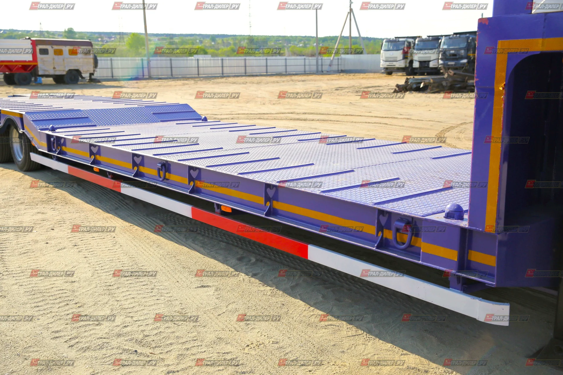 Низкорамный трал Amur LYR9601TDP 40 т - миниатюра 2