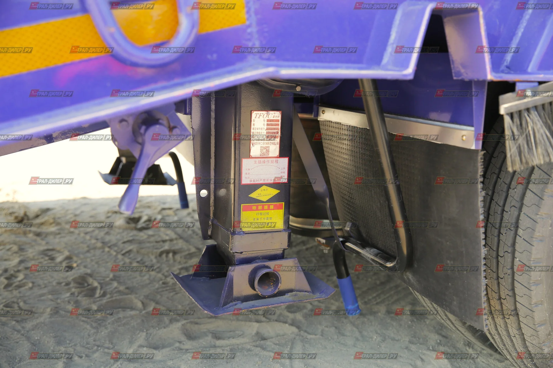 Низкорамный трал Amur LYR9601TDP 40 т - миниатюра 11