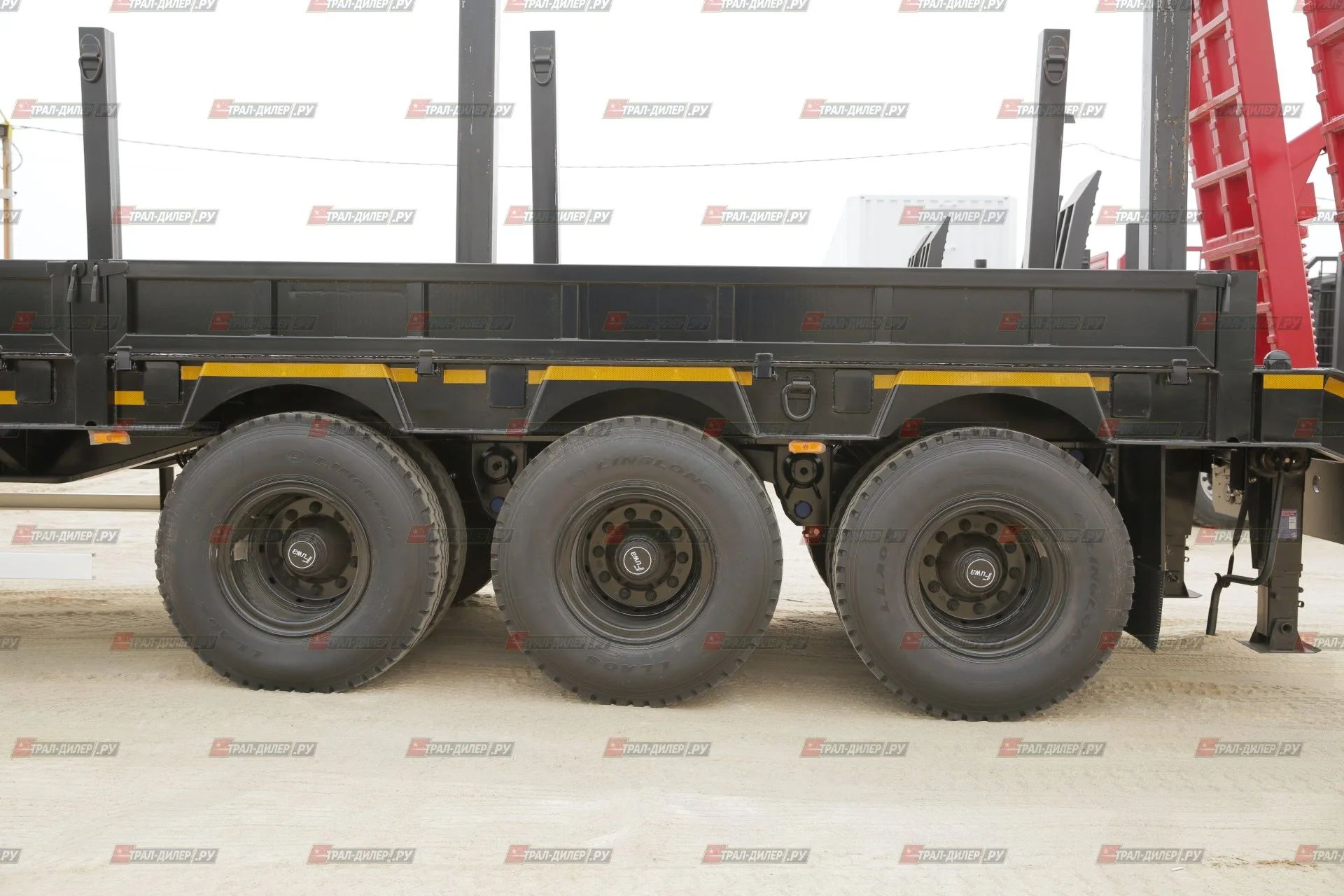 Высокорамный трал AMUR LYR9606TDP 16,5м 80 т - миниатюра 7