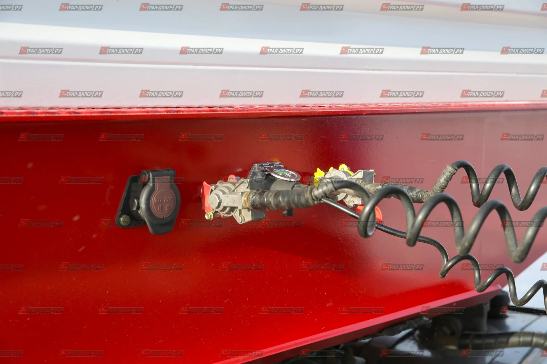 В наличии! Среднерамный трал-корыто Amur LYR9601TDP 60 т - миниатюра 17