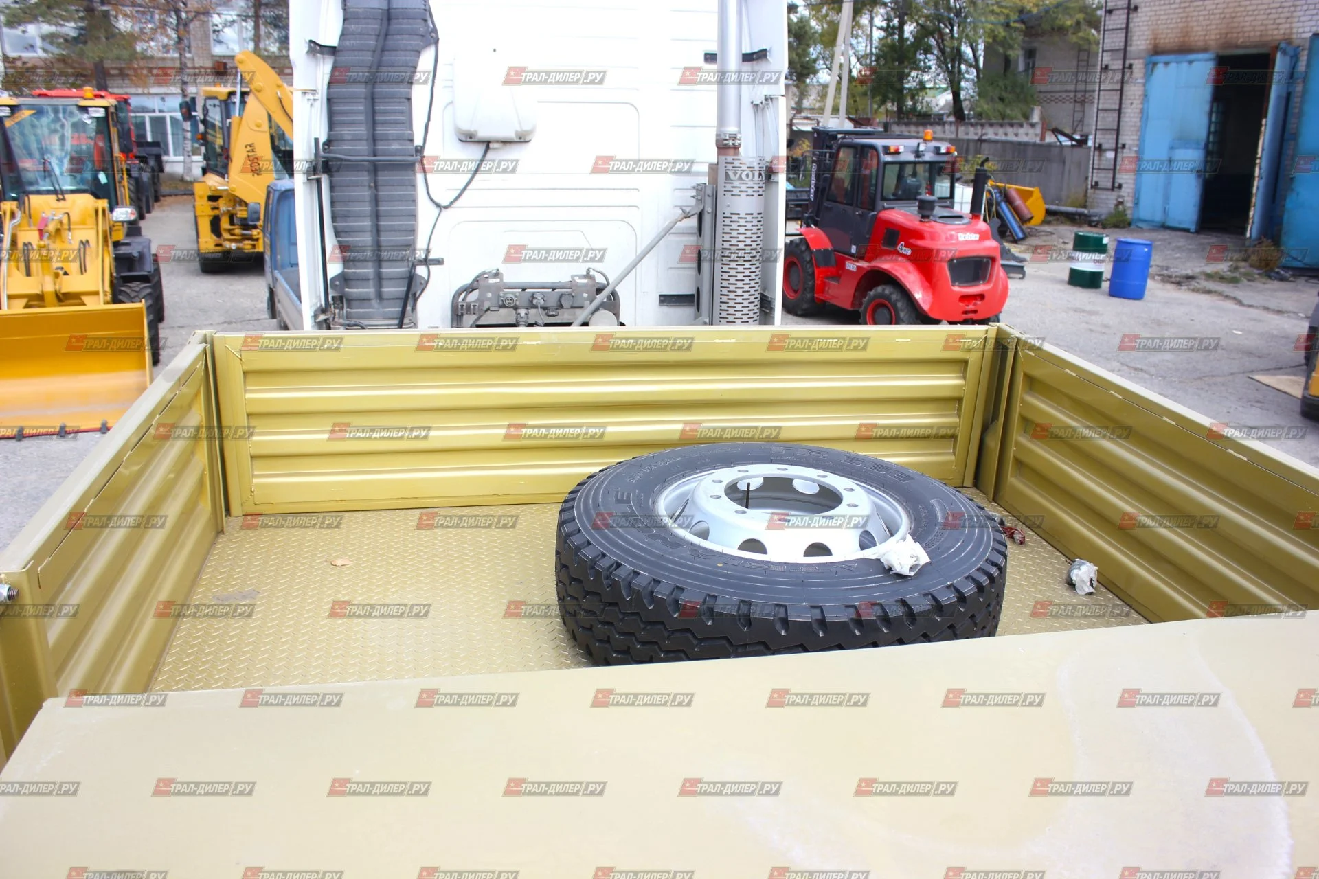 Высокорамный трал AMUR LYR9606TDP с подъёмной осью, лизинг - миниатюра 15
