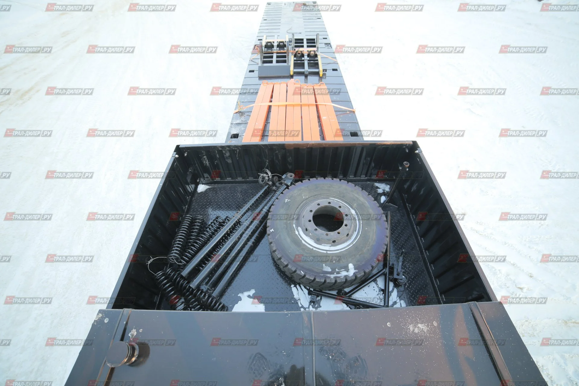 Высокорамный трал AMUR LYR9606TDP 60 т - миниатюра 6